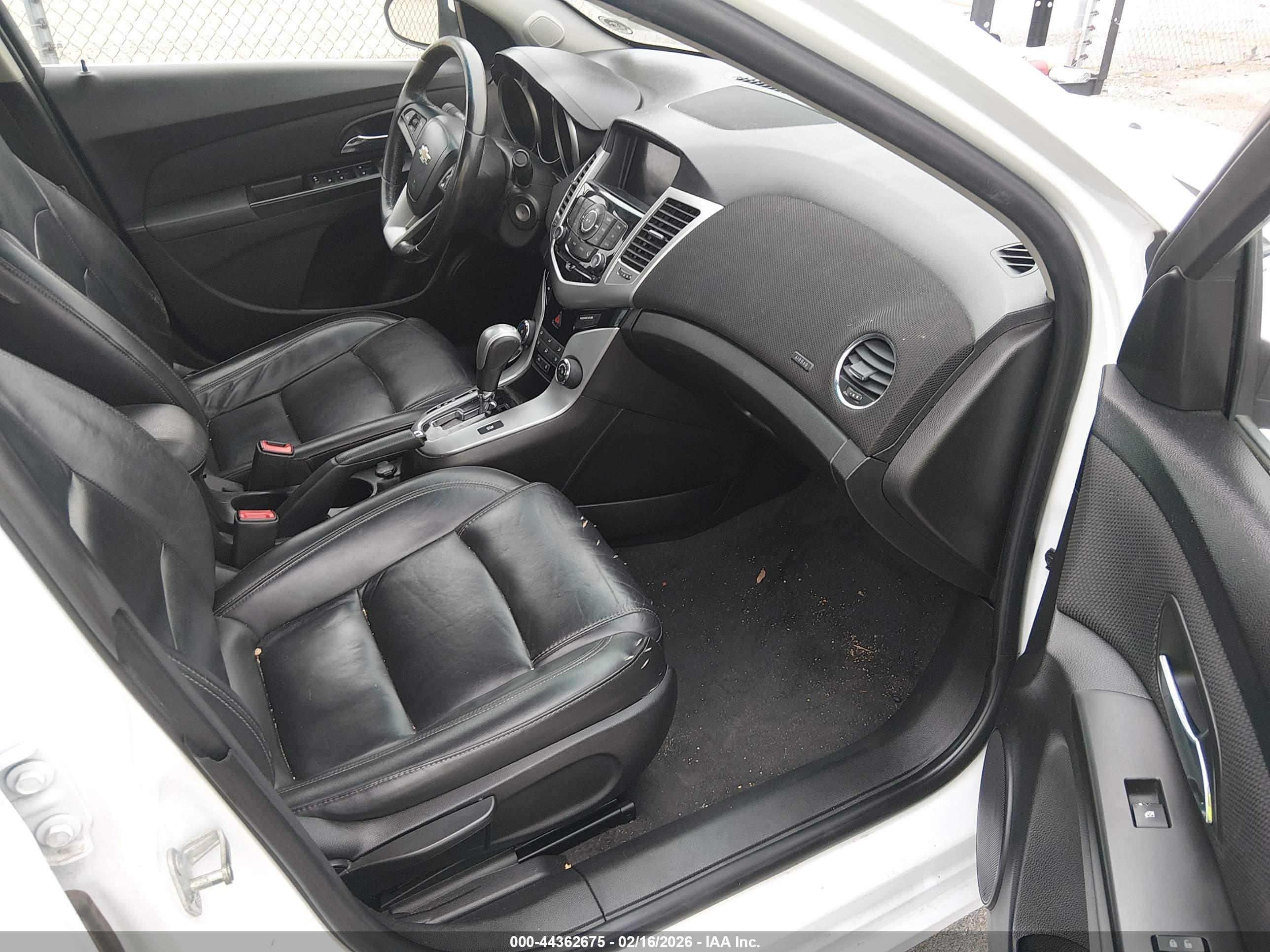 CHEVROLET CRUZE image 5