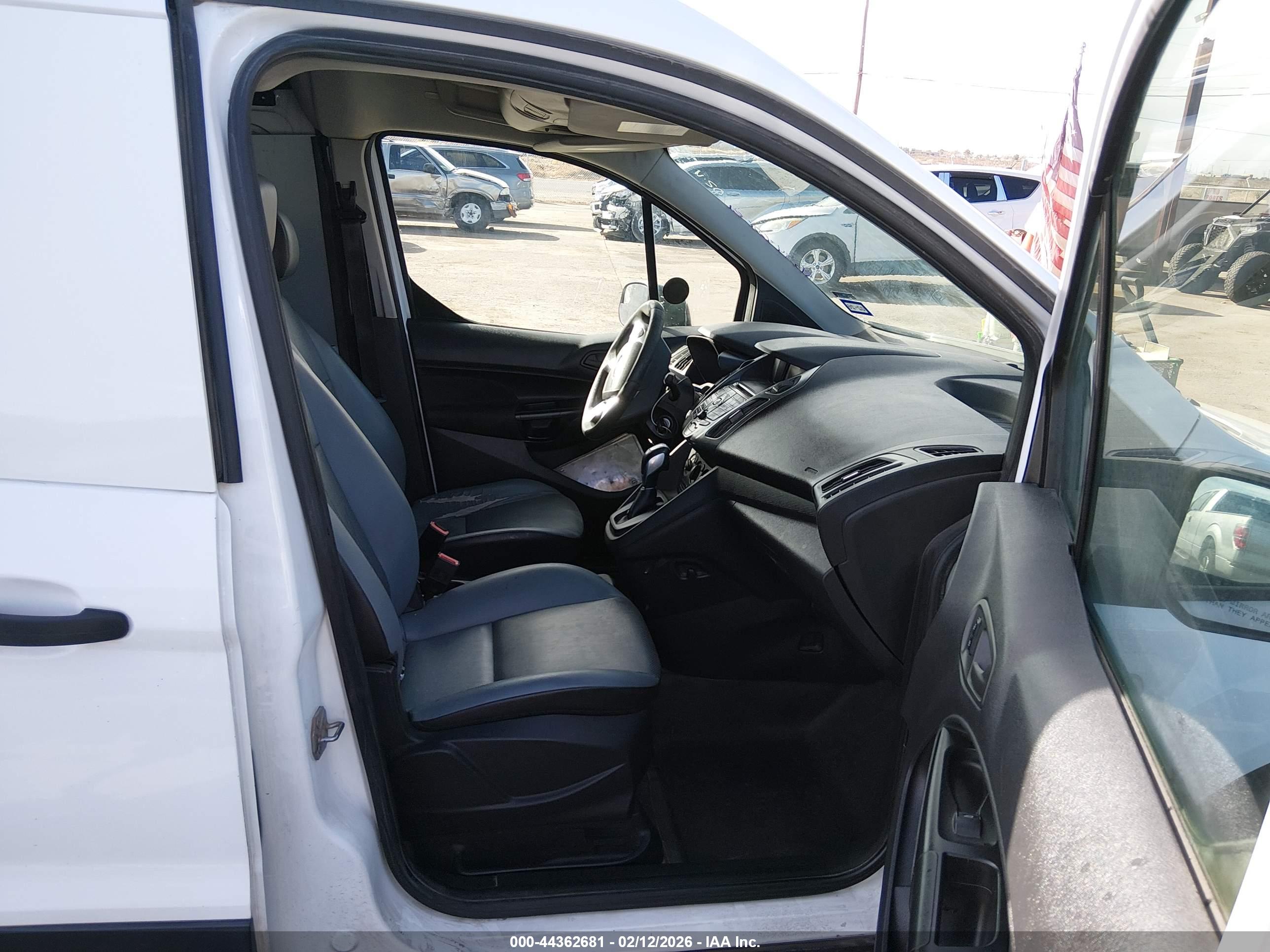 FORD TRANSIT image 5