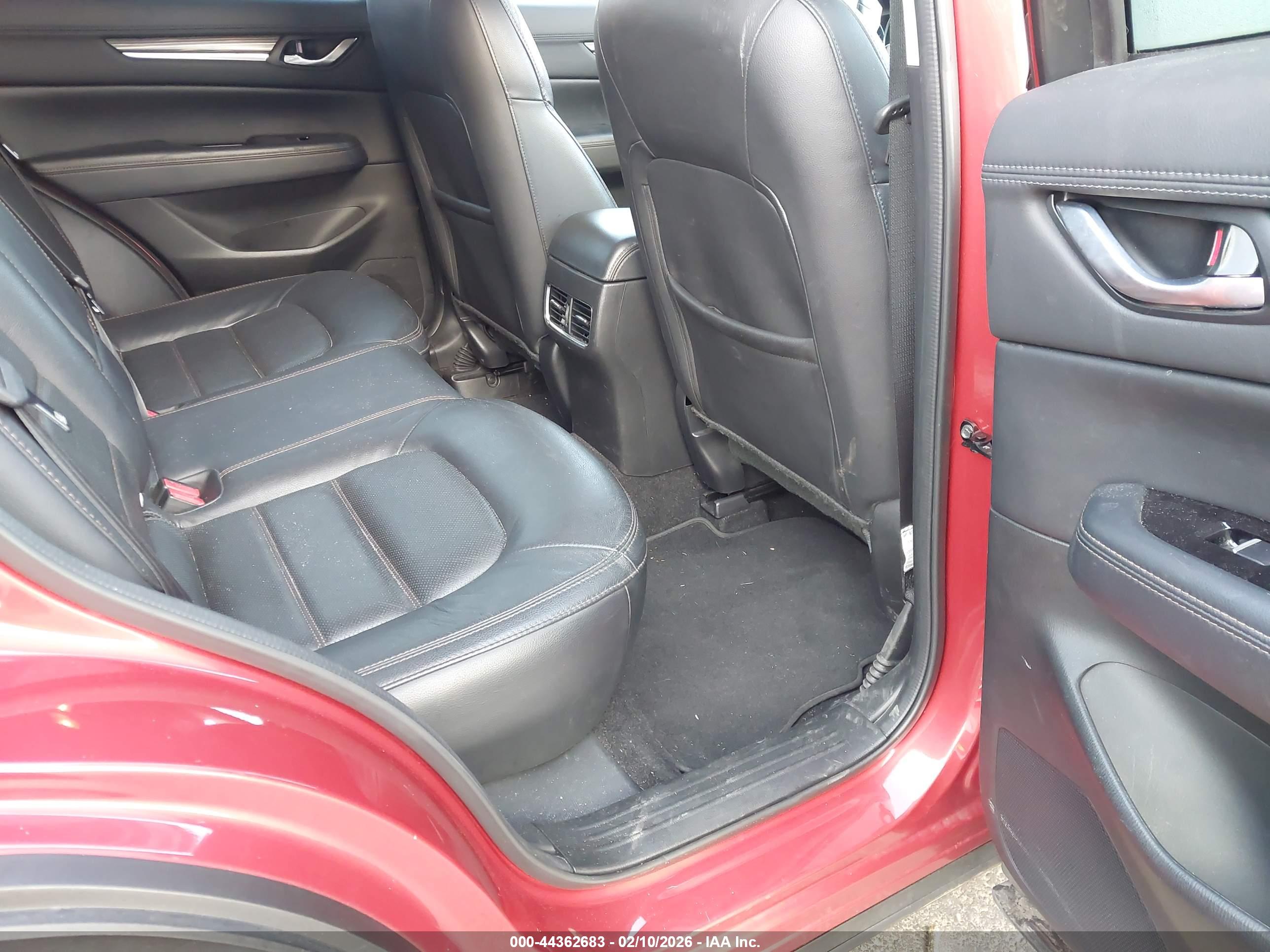MAZDA CX-5 image 8