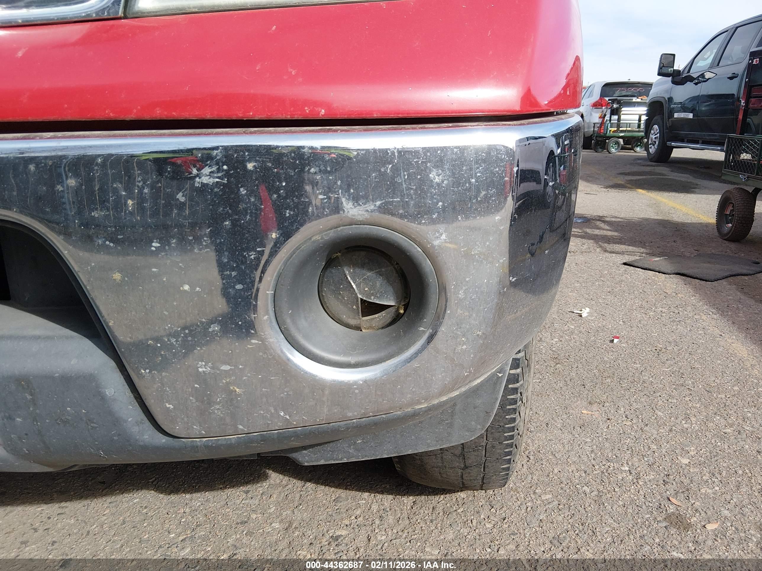 NISSAN FRONTIER image 6