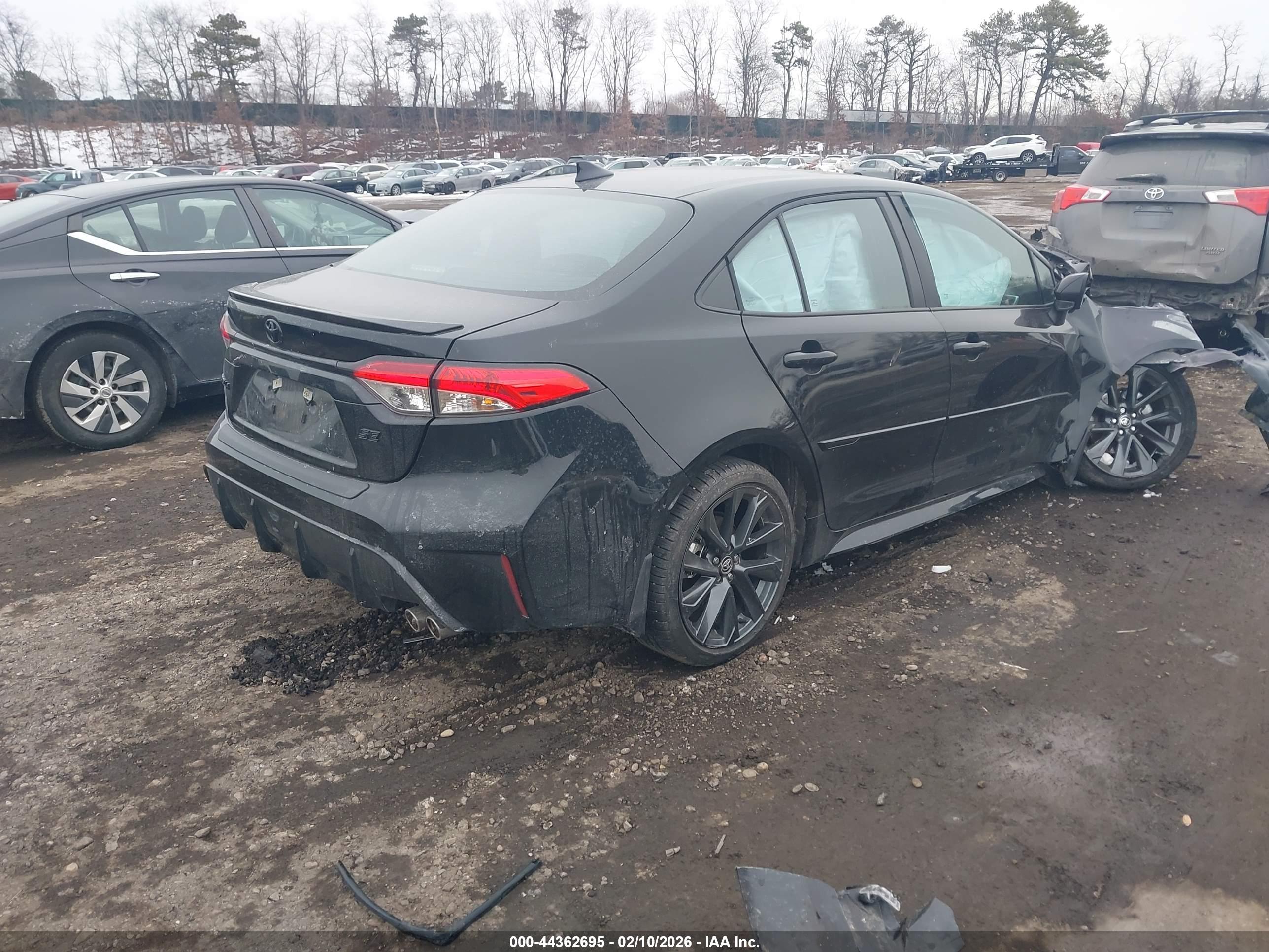 TOYOTA COROLLA image 4