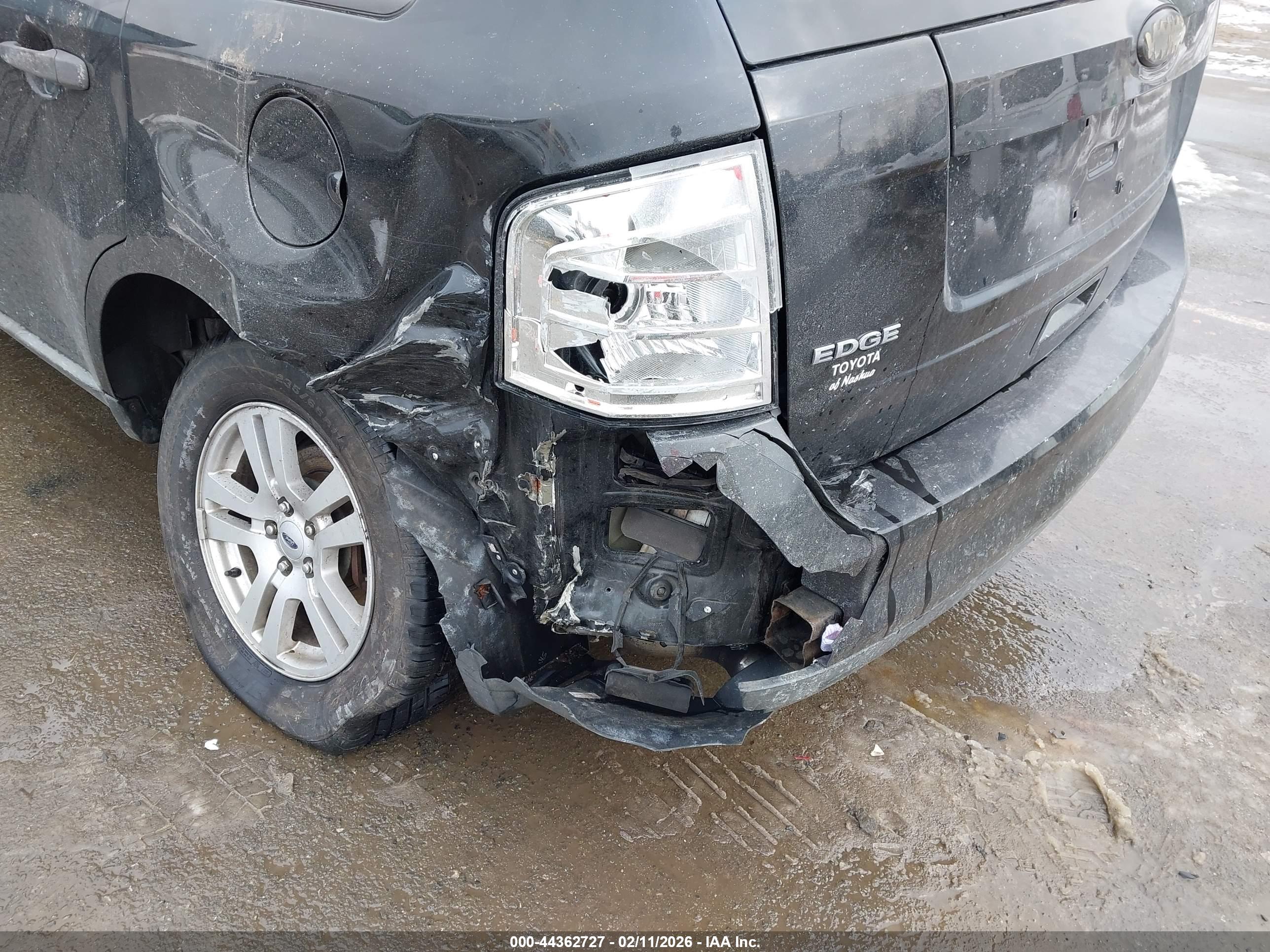 FORD EDGE image 6