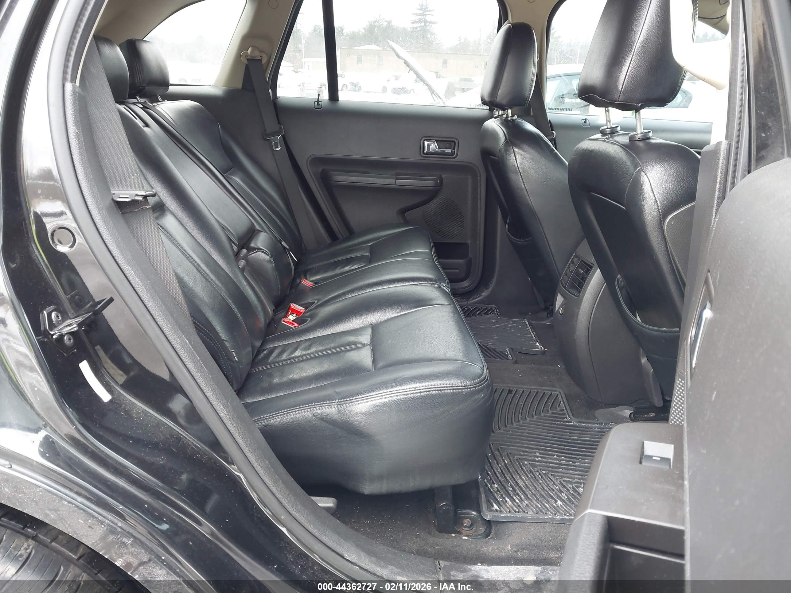 FORD EDGE image 8