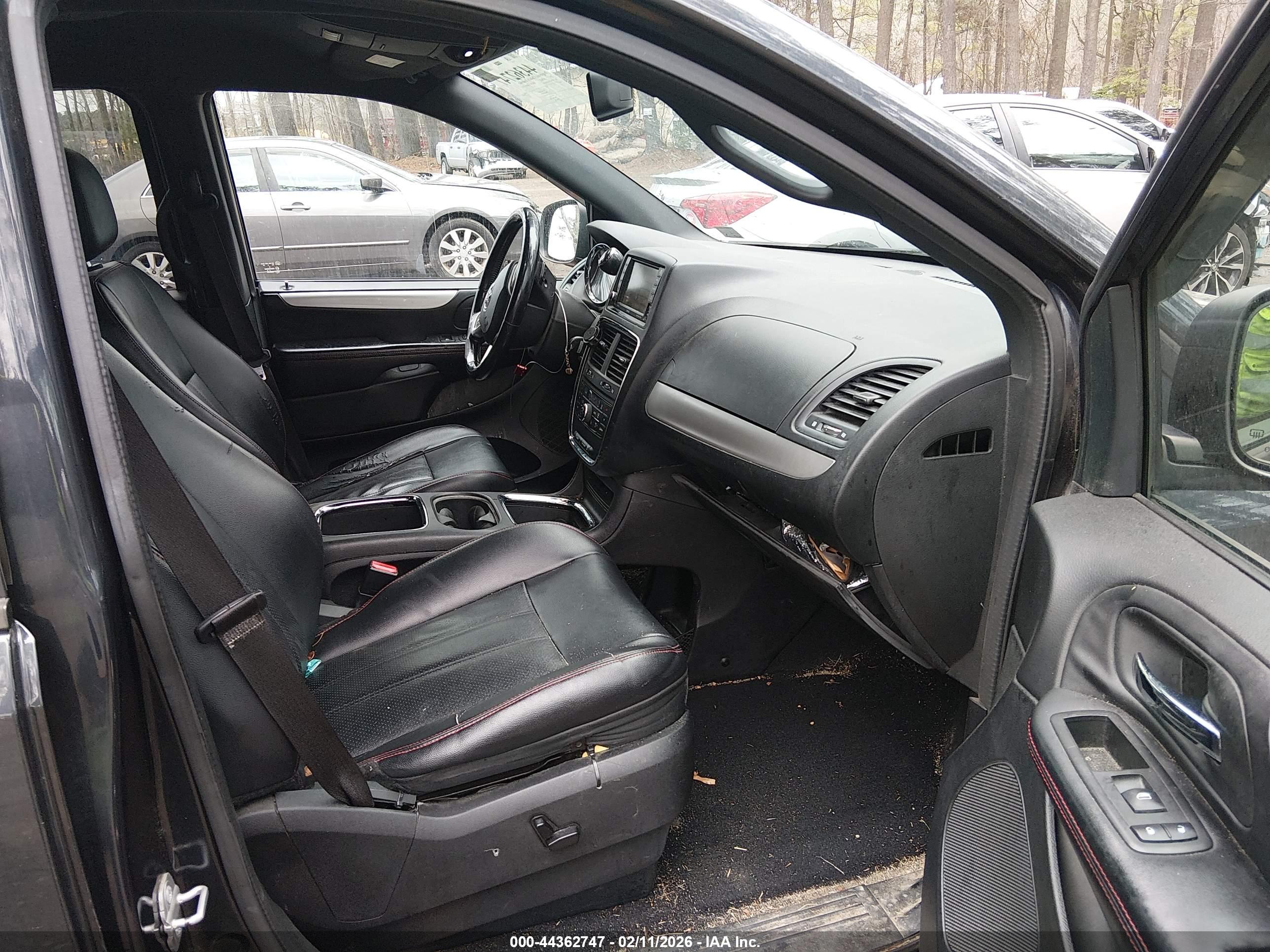 DODGE GRAND image 5