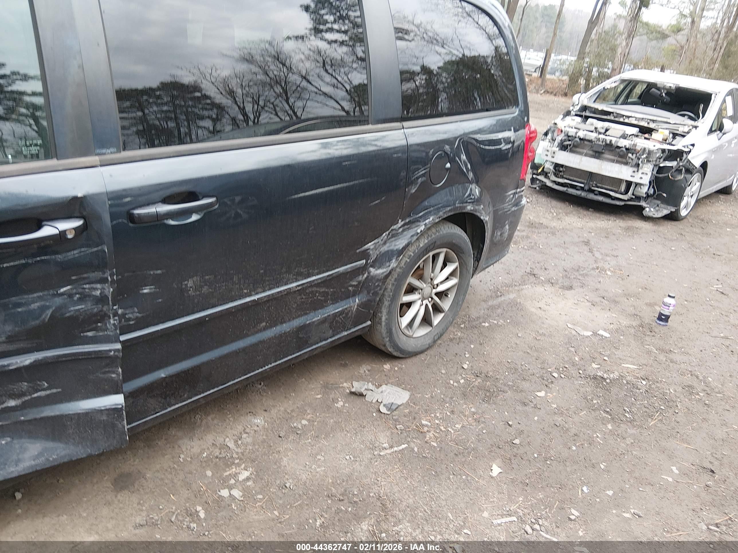 DODGE GRAND image 6