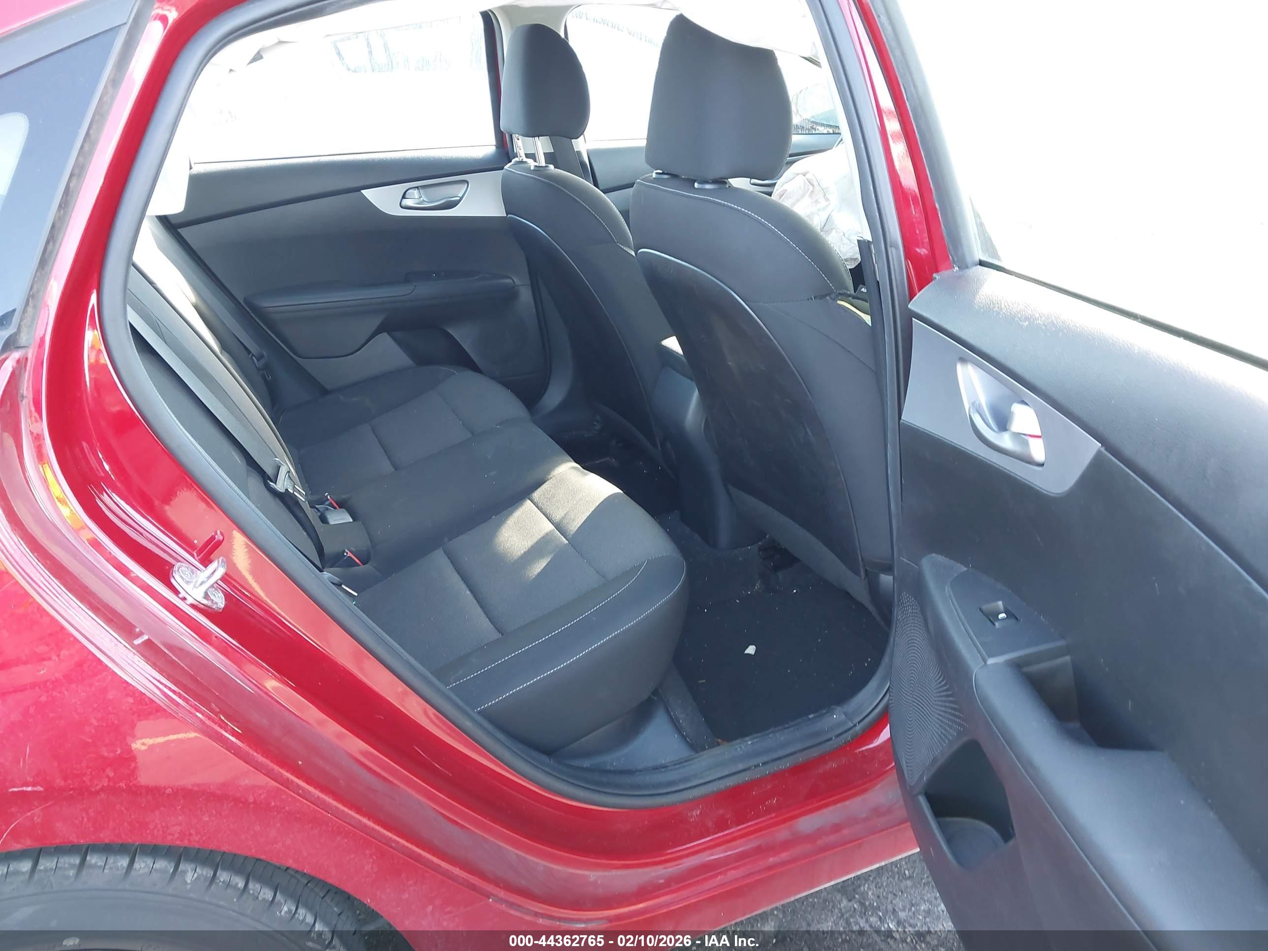 KIA FORTE image 8