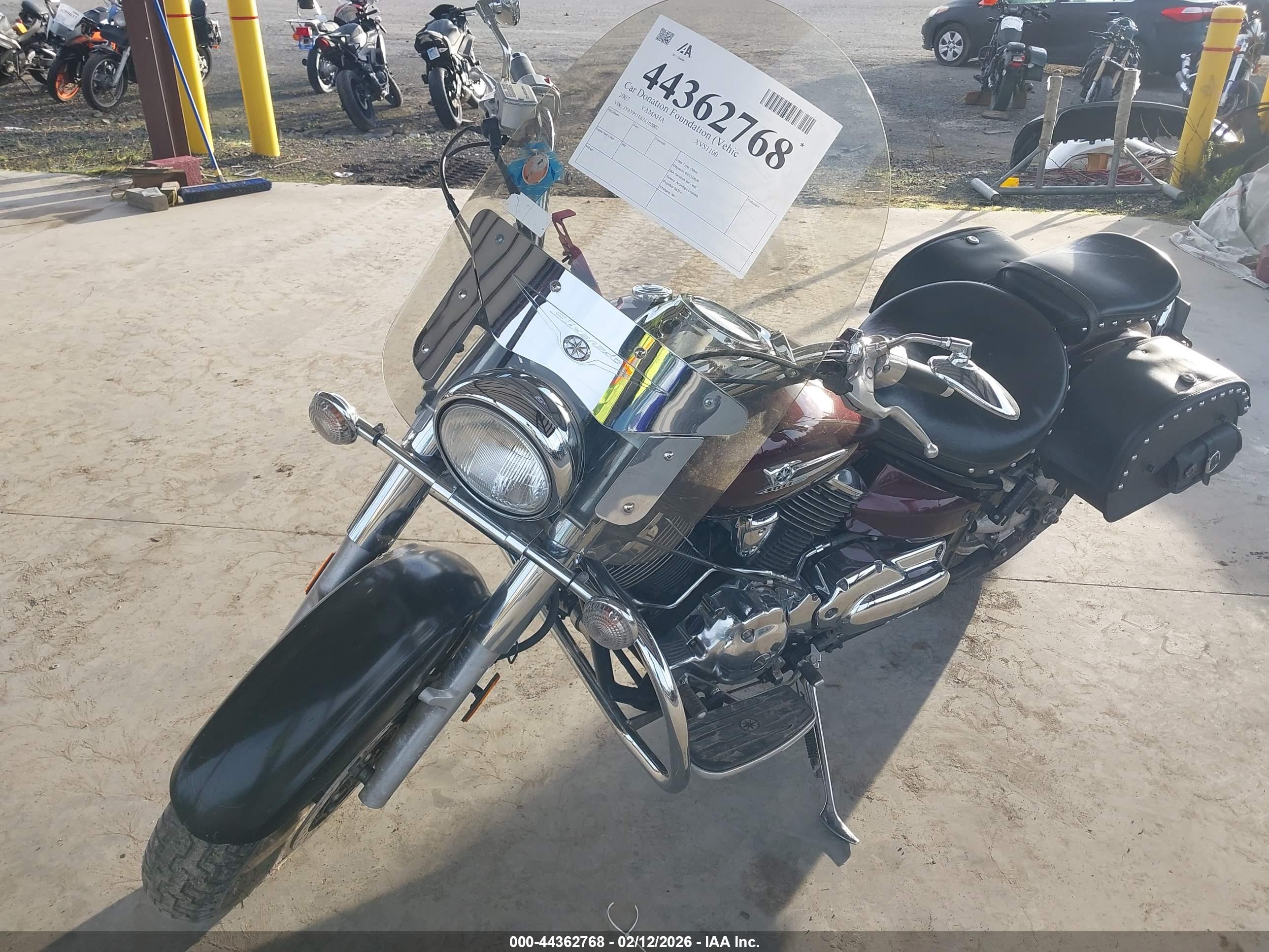 YAMAHA XVS1100 image 2