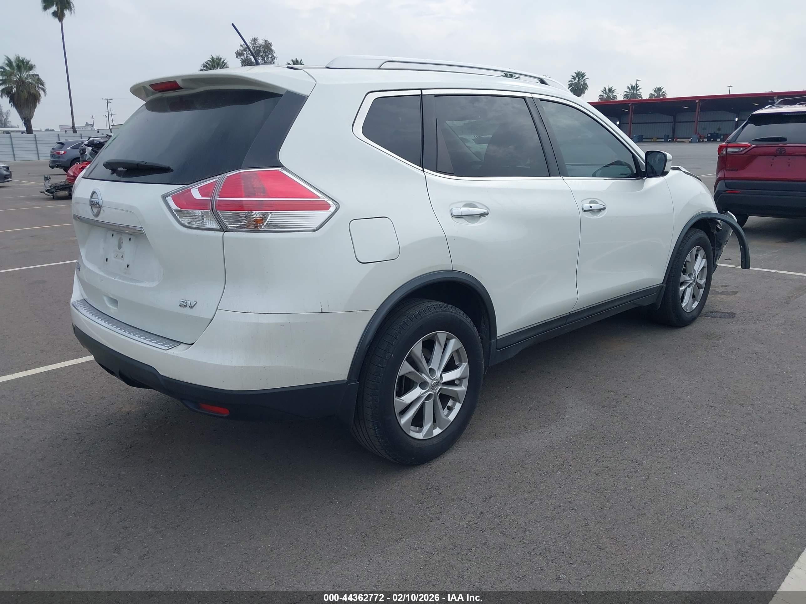NISSAN ROGUE image 4