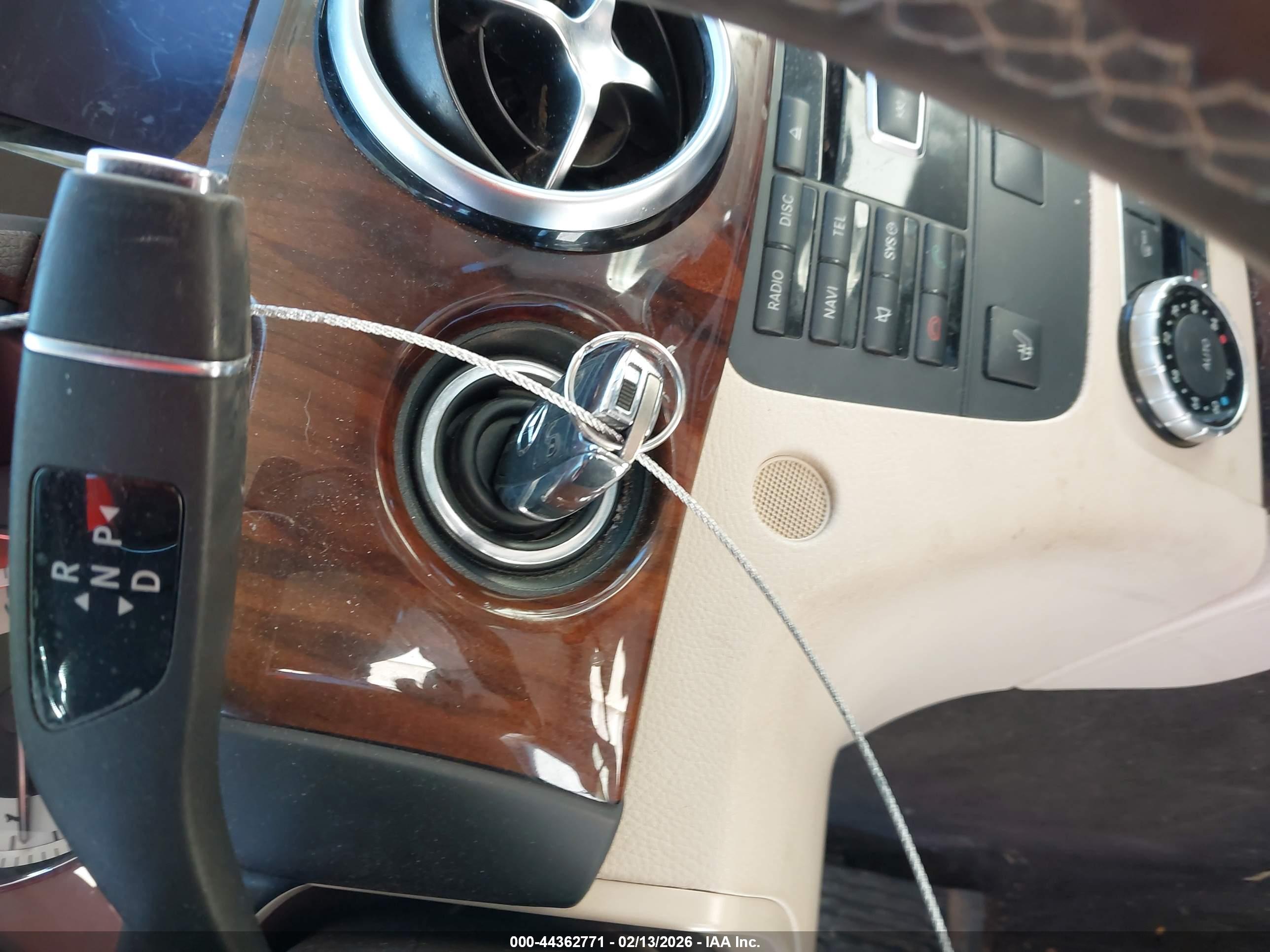 MERCEDES-BENZ GLK image 11
