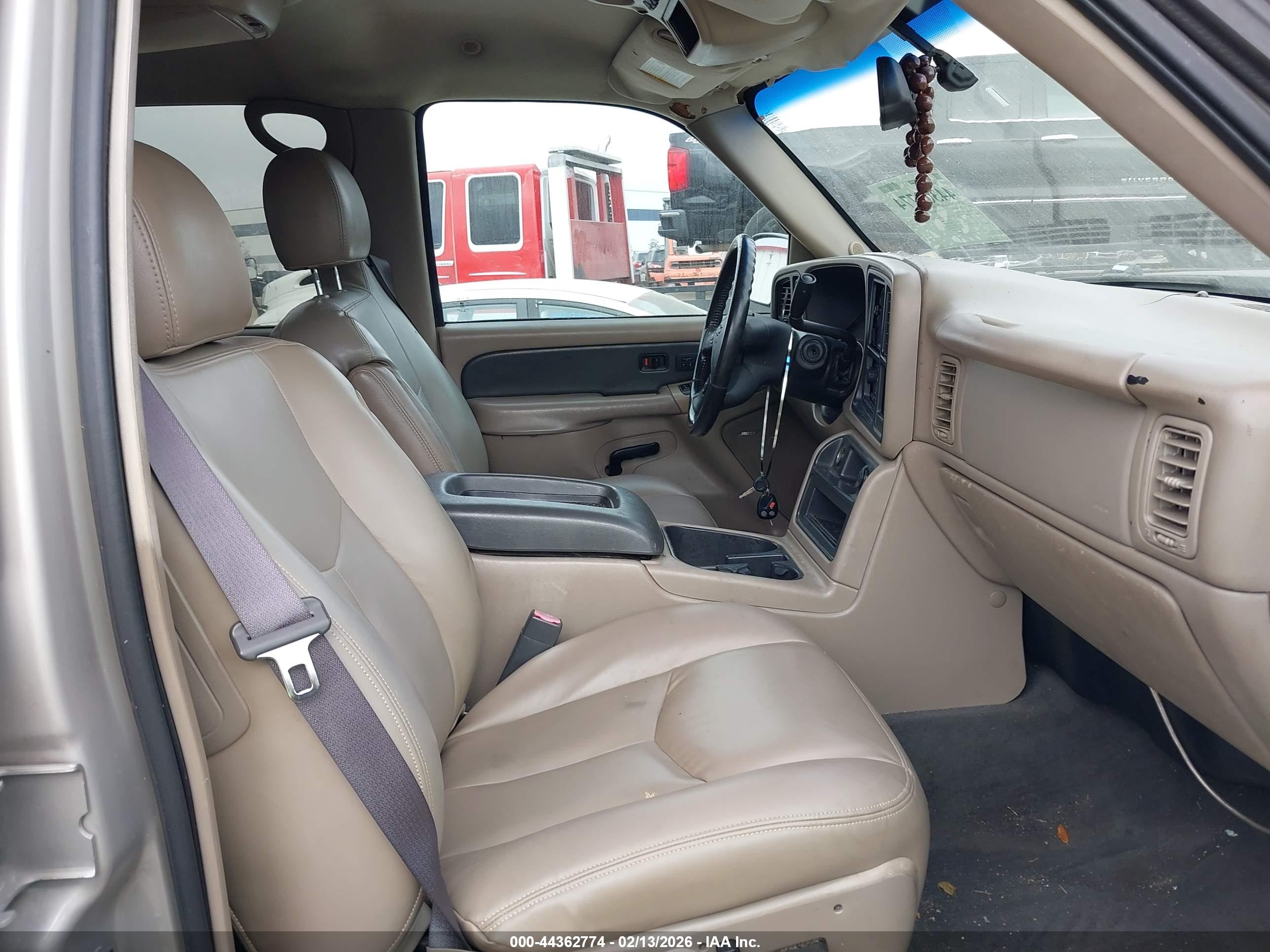 CHEVROLET AVALANCHE image 5