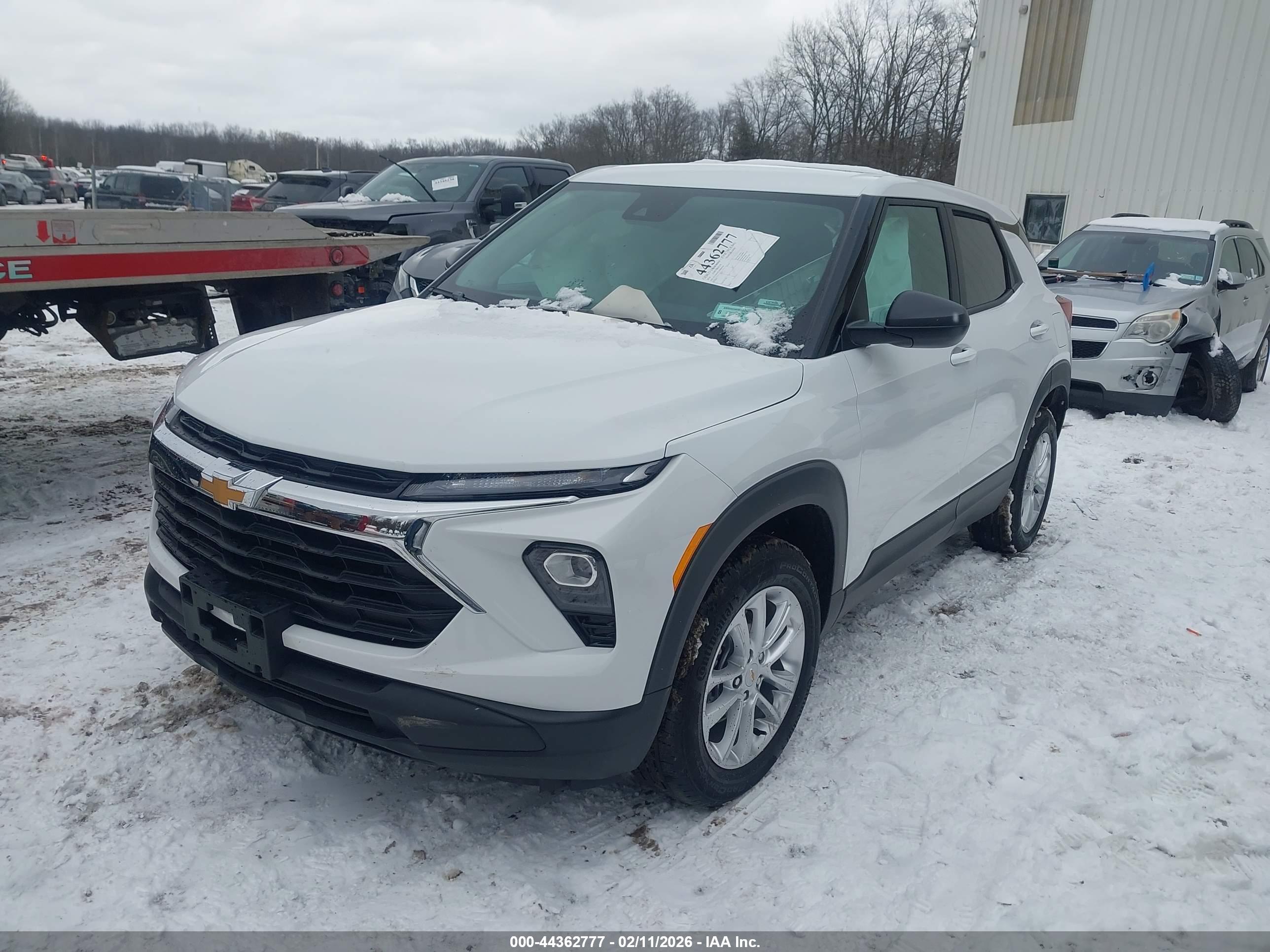 CHEVROLET TRAILBLAZER image 2