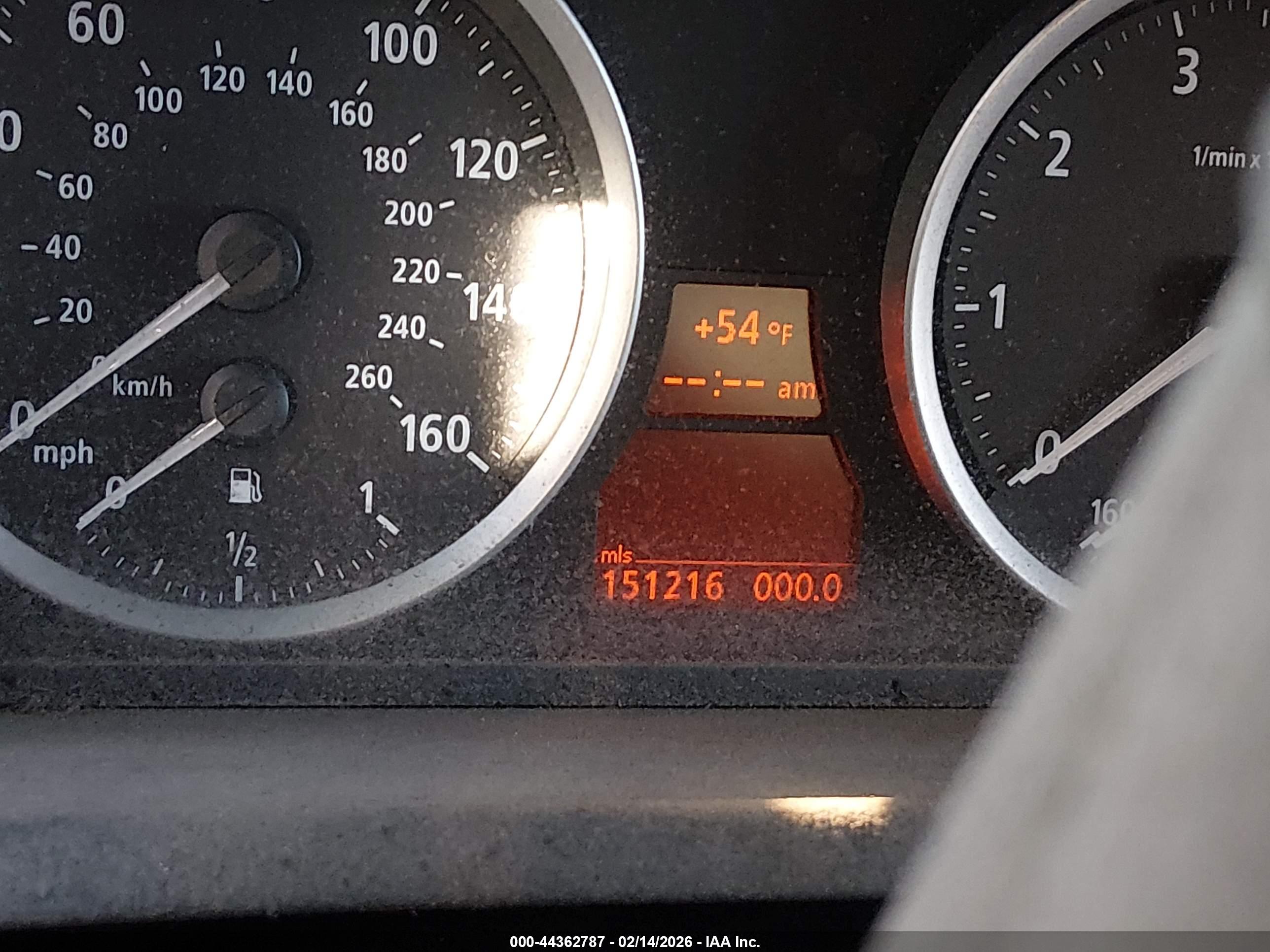 BMW 645CI image 7