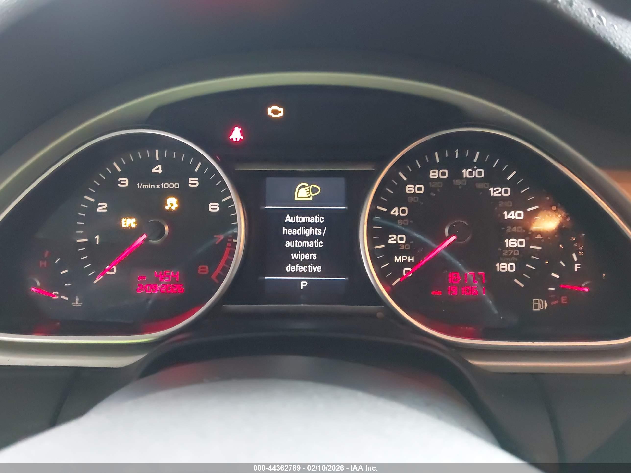 AUDI Q7 image 7