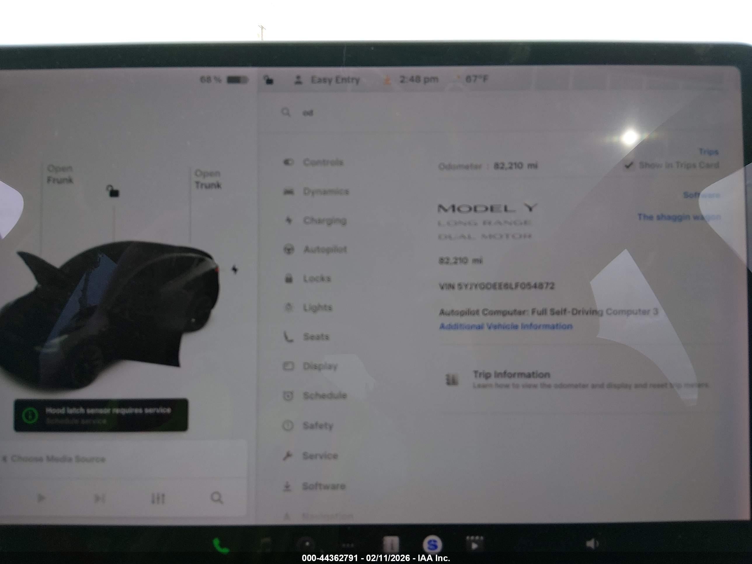 TESLA MODEL image 7