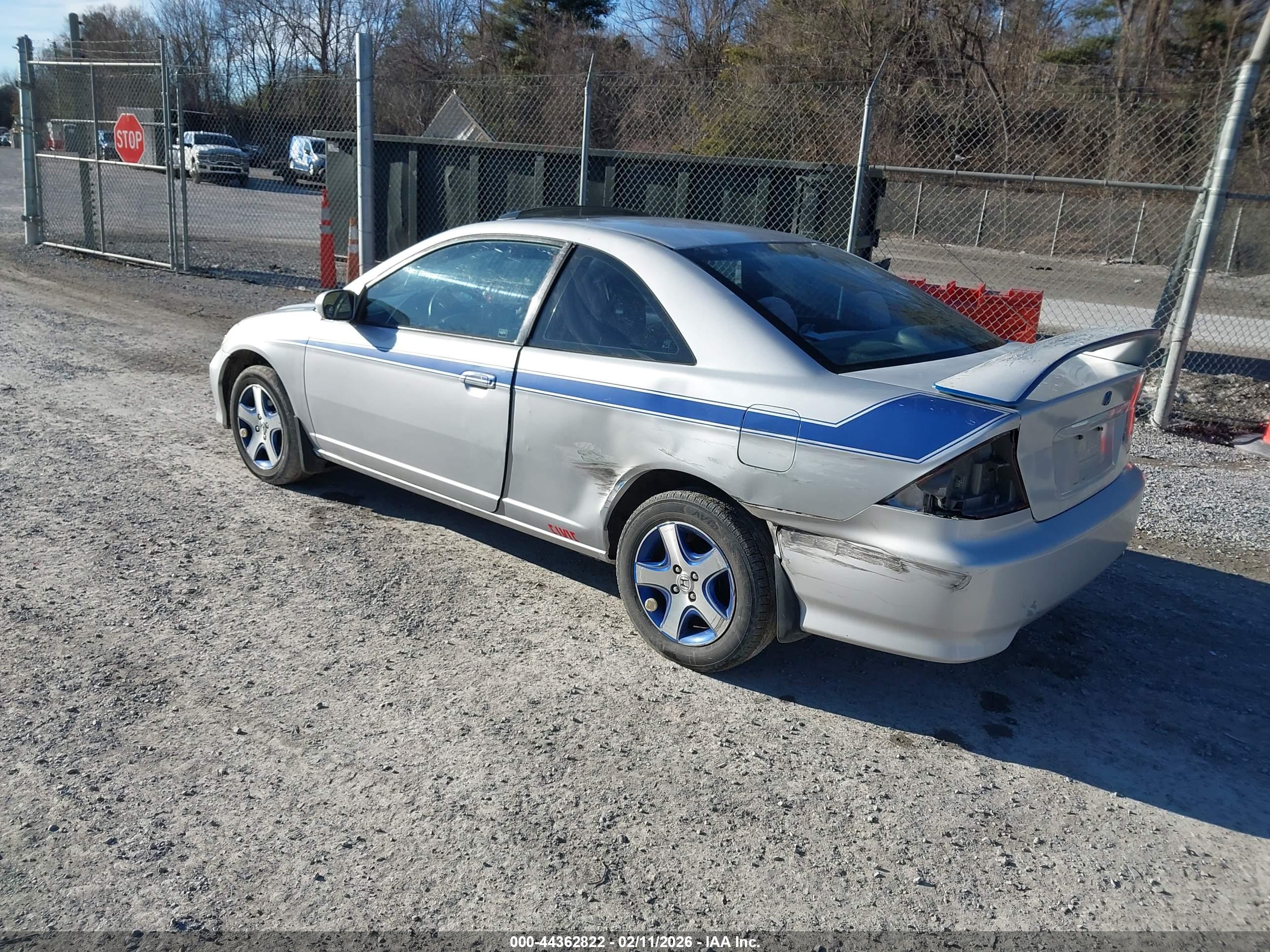 HONDA CIVIC image 3