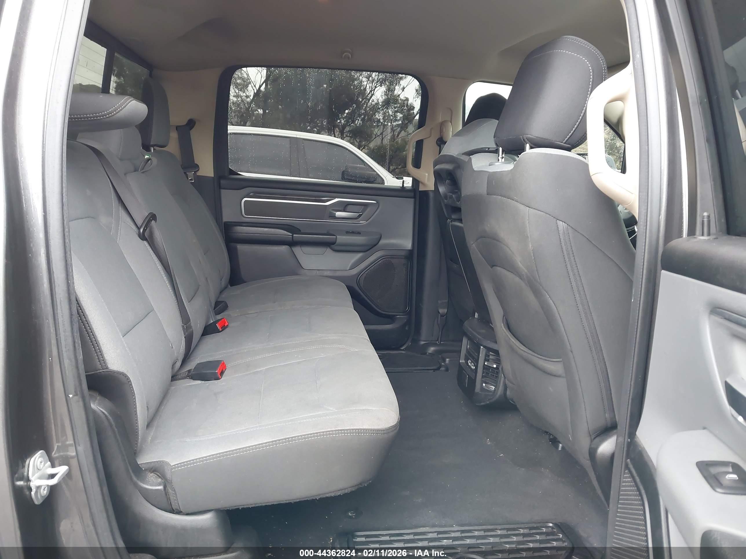 RAM 1500 image 8