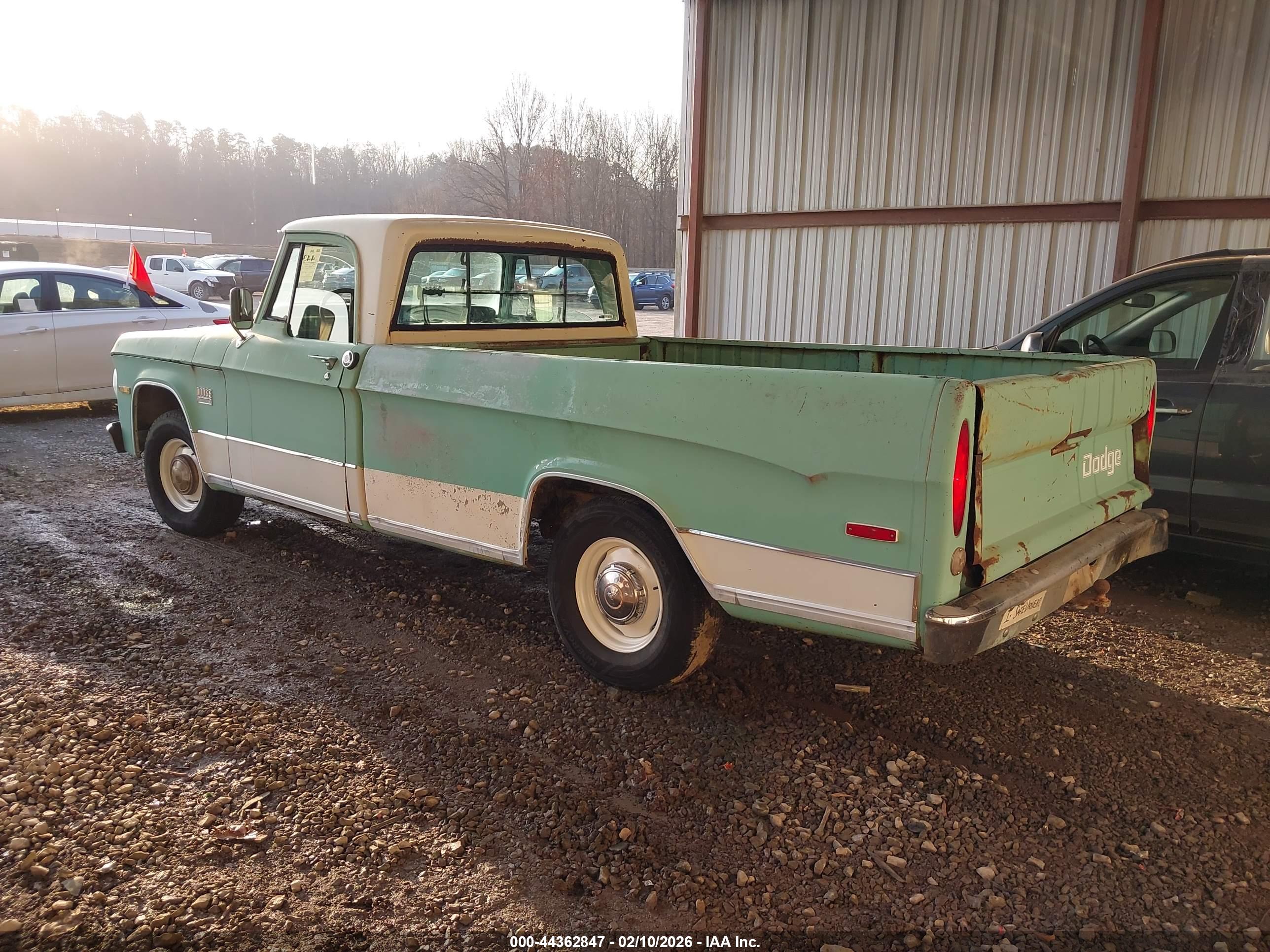 DODGE D-SERIES image 3
