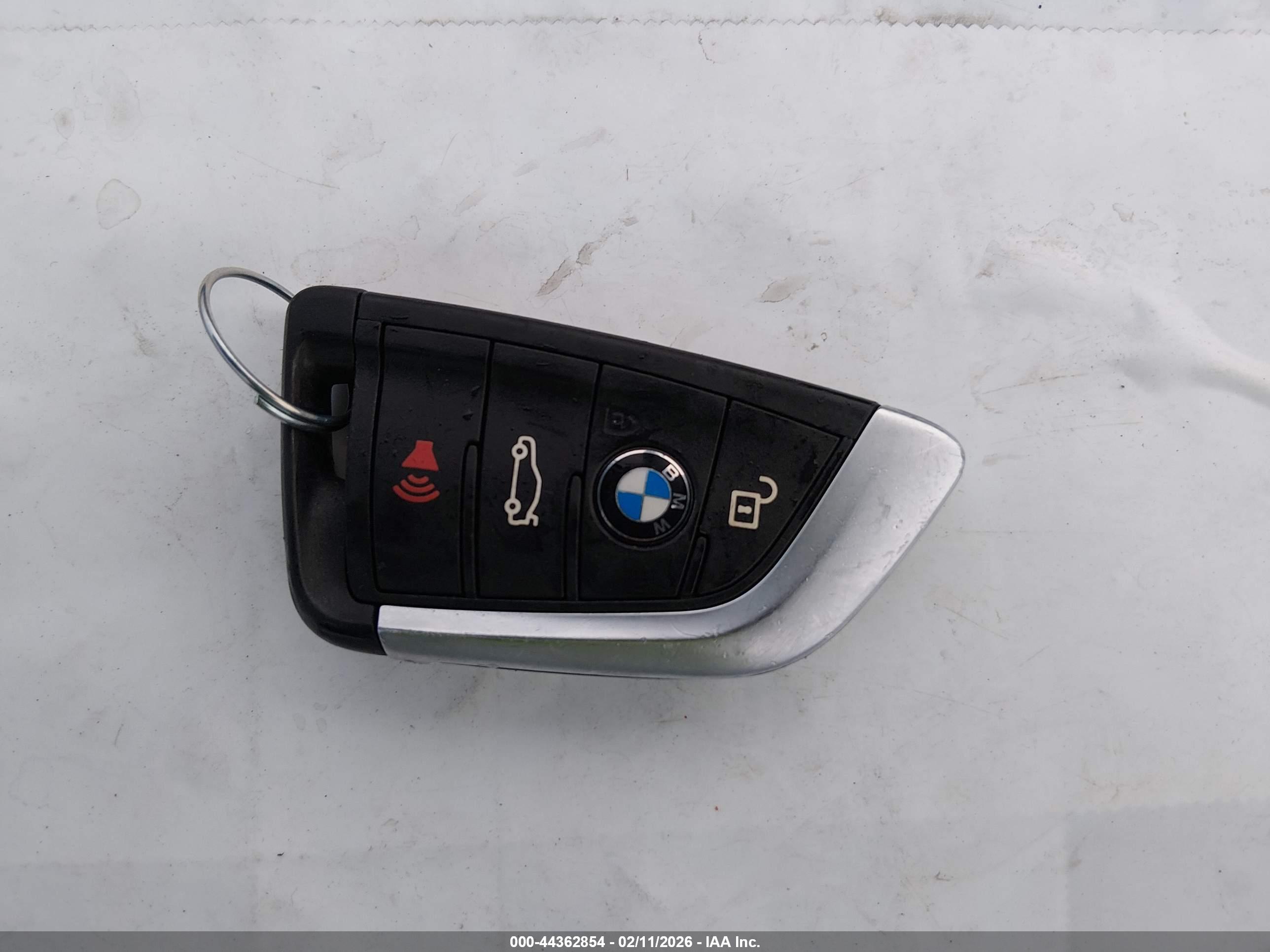 BMW X1 image 11