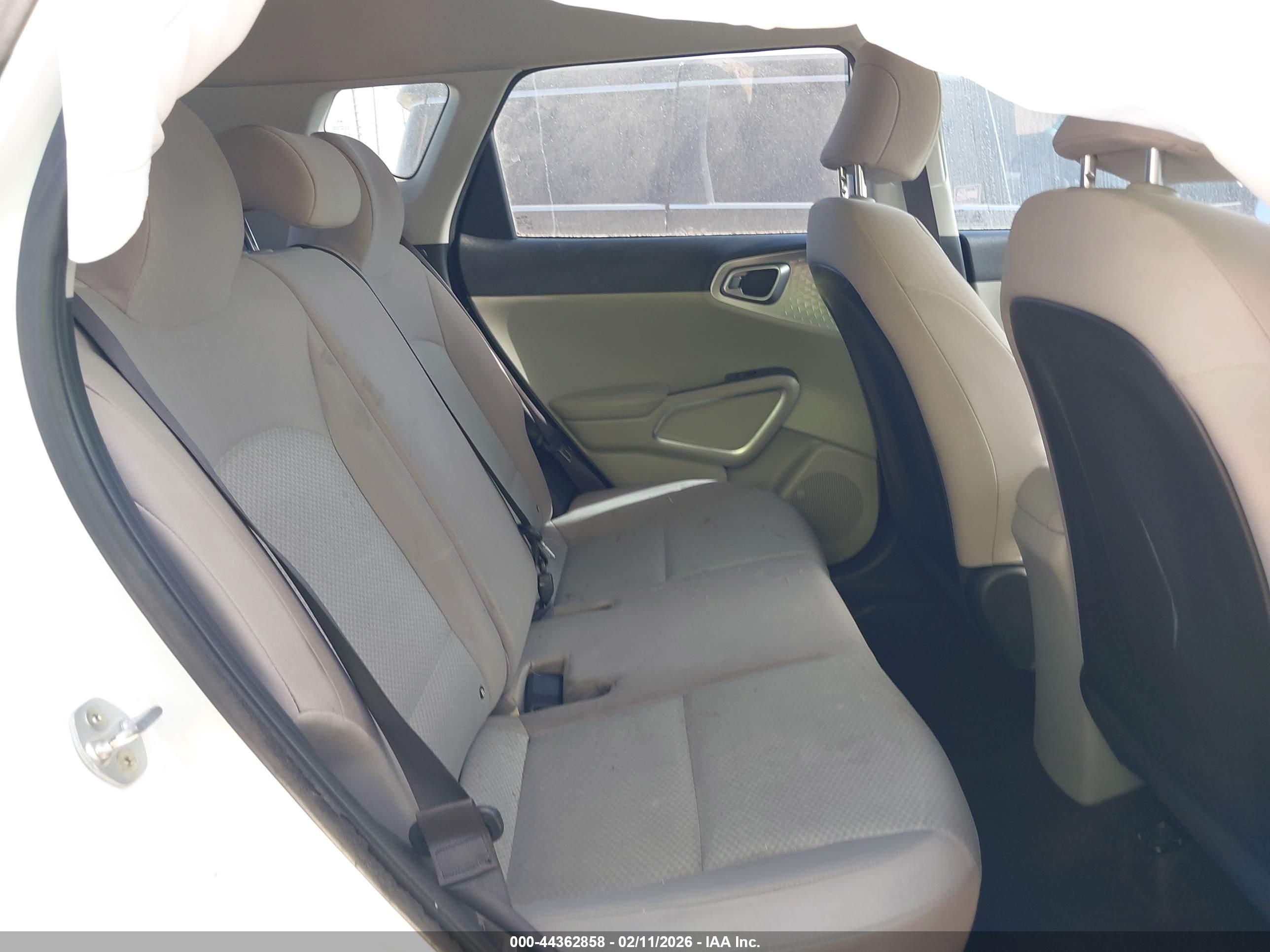 KIA SOUL image 8