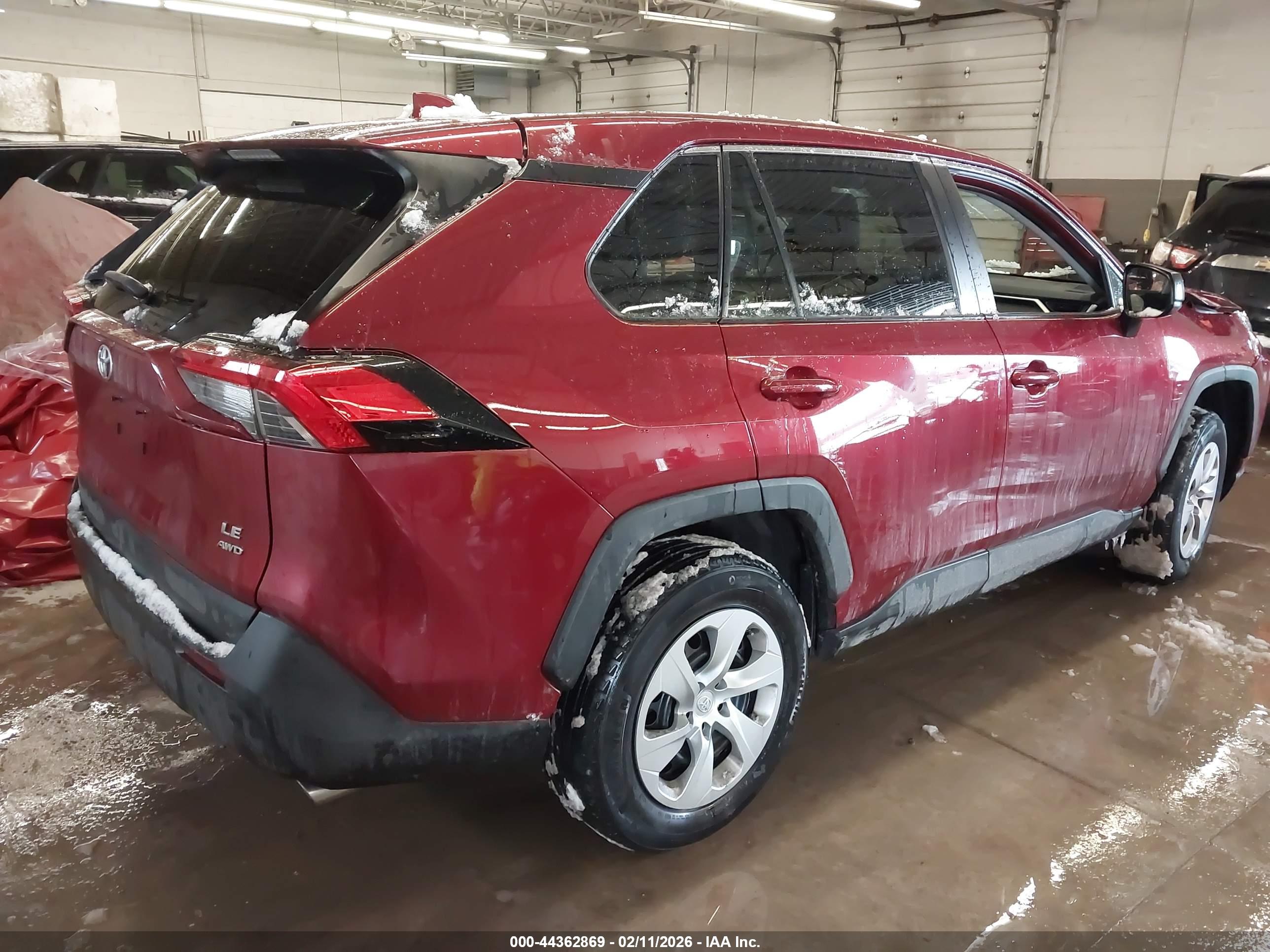 TOYOTA RAV4 image 4