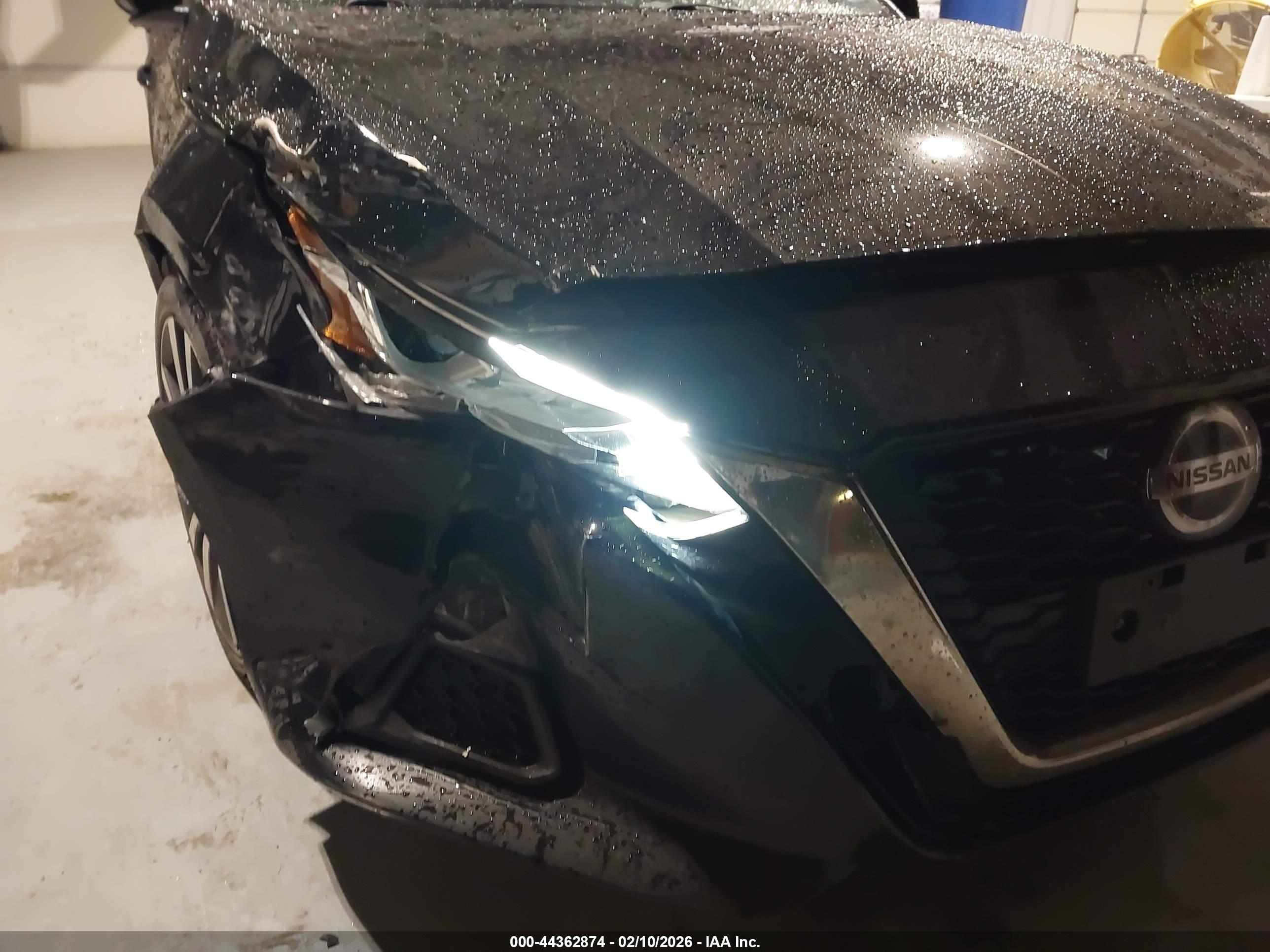 NISSAN ALTIMA image 6