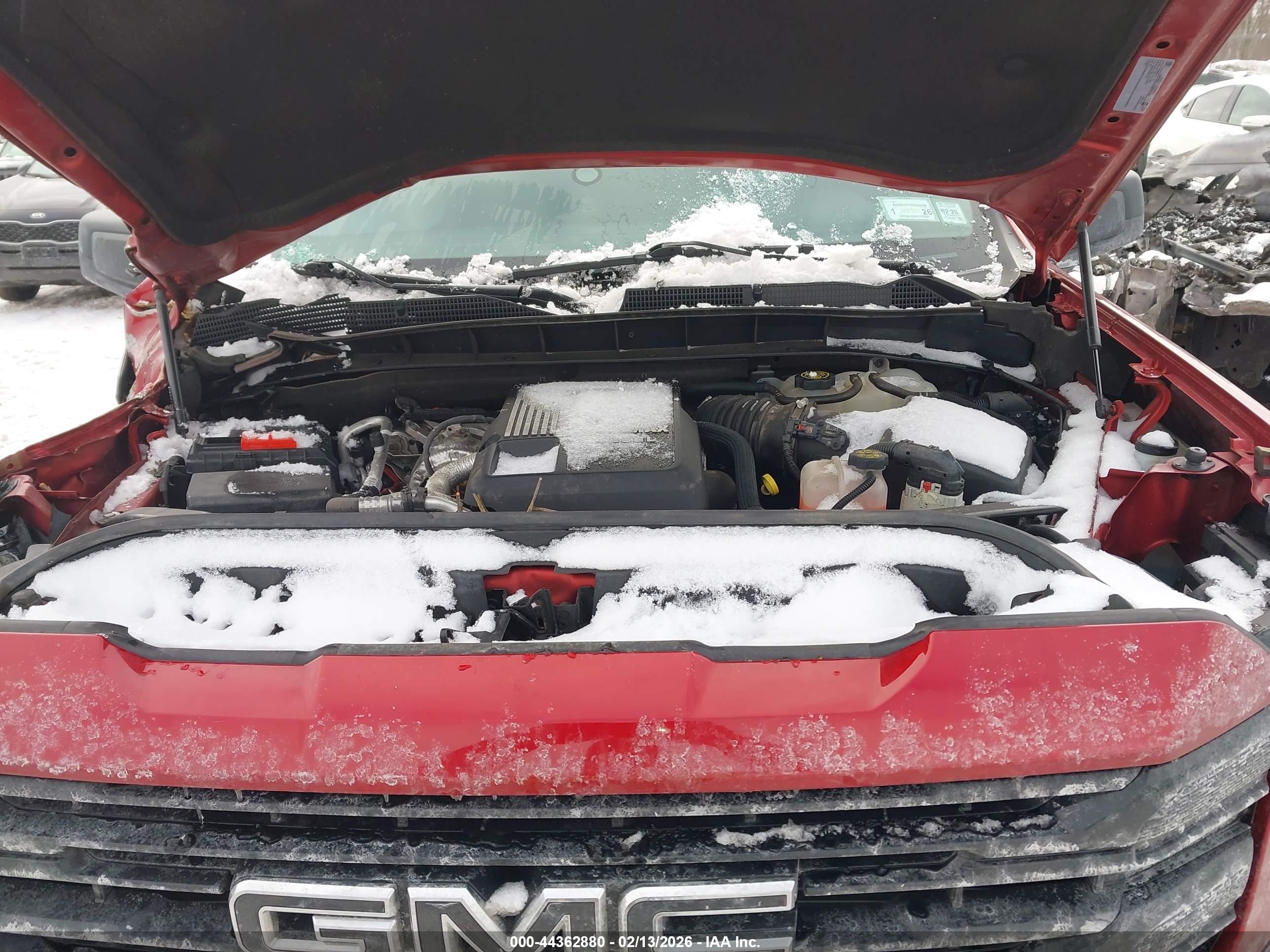 GMC SIERRA image 10