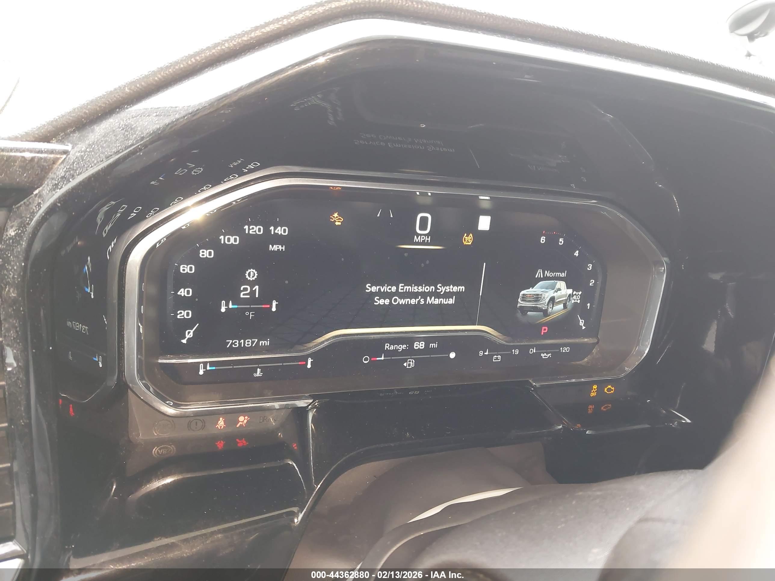 GMC SIERRA image 7