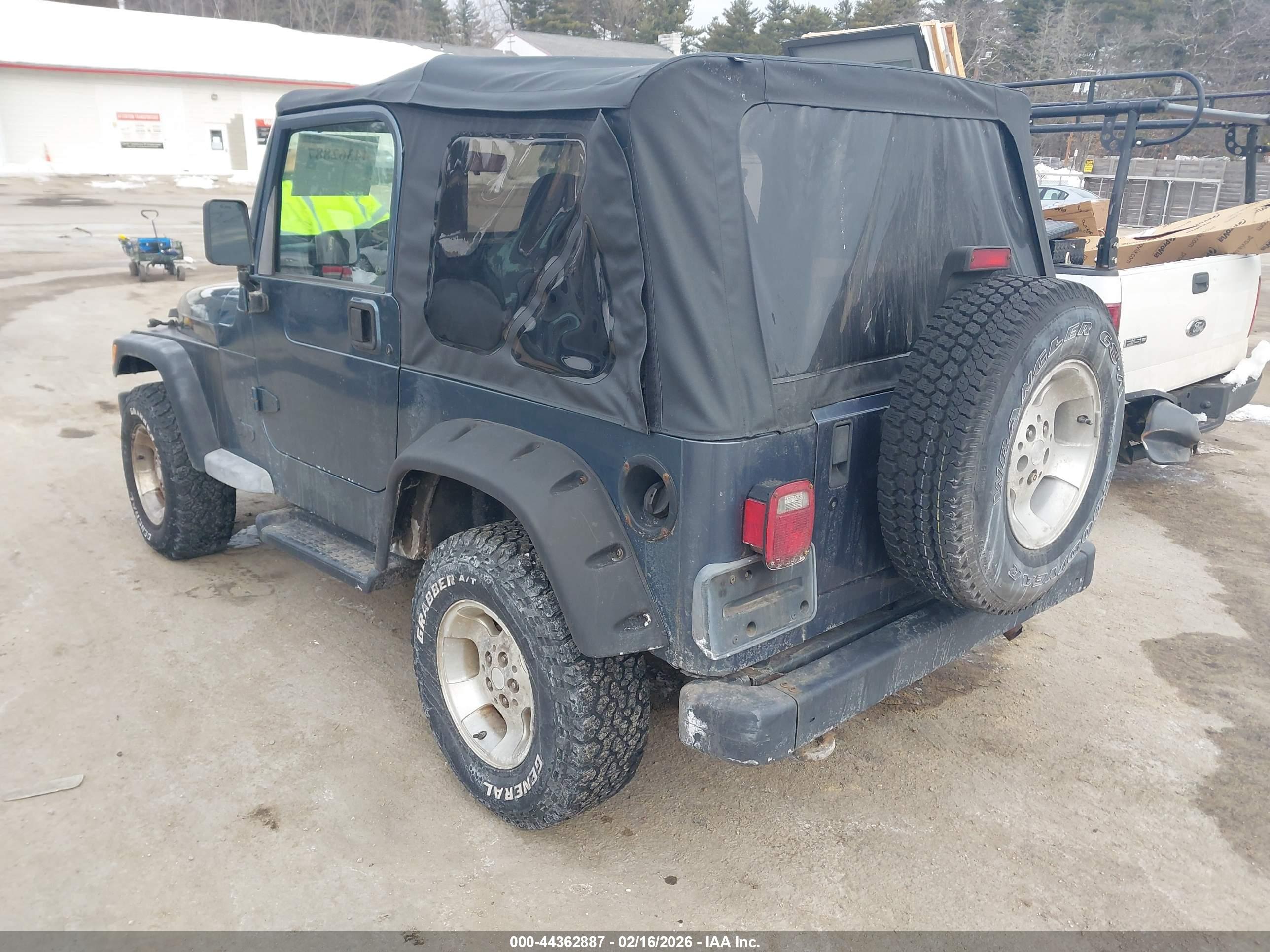 JEEP WRANGLER image 3