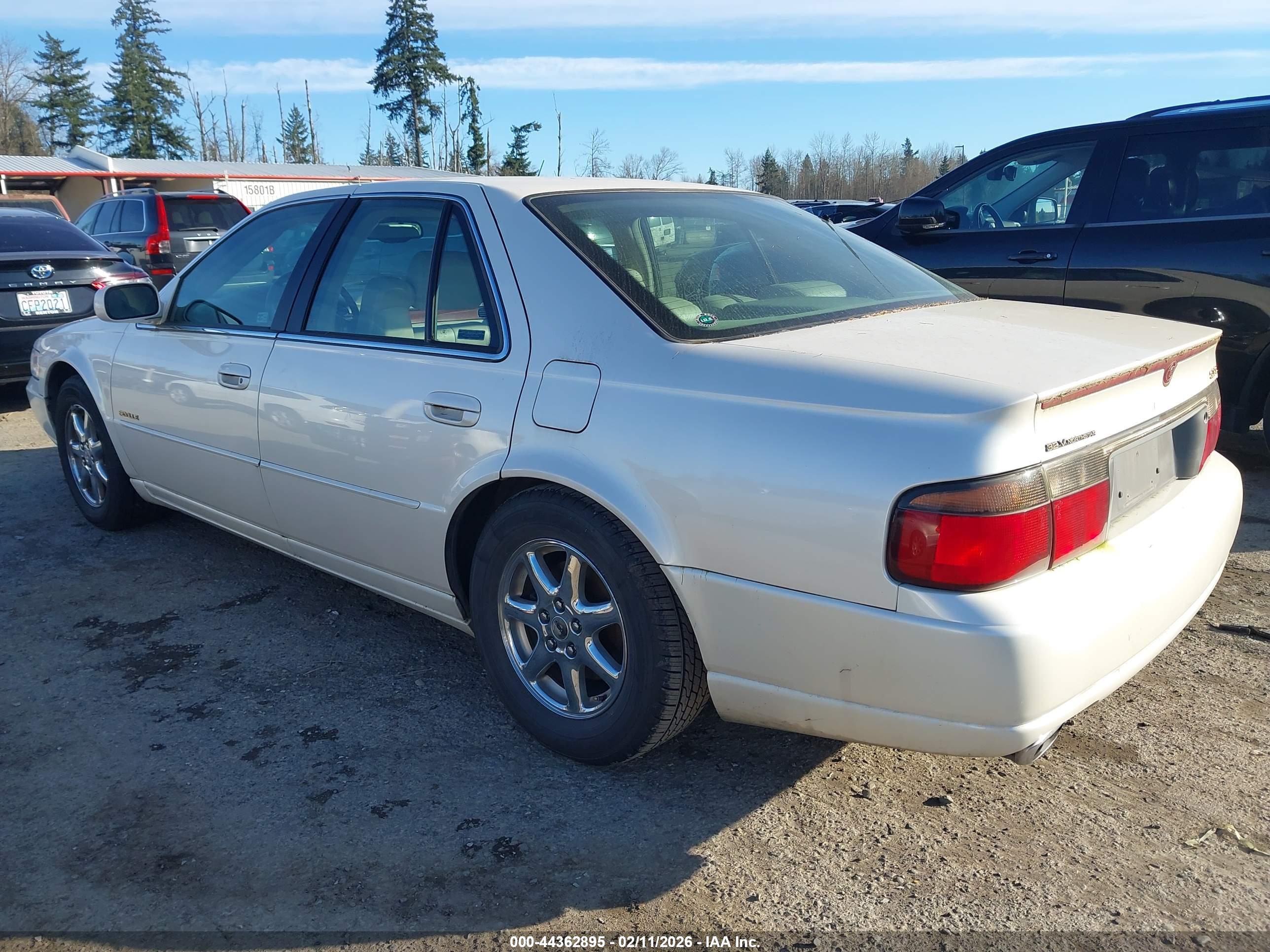 CADILLAC SEVILLE image 3