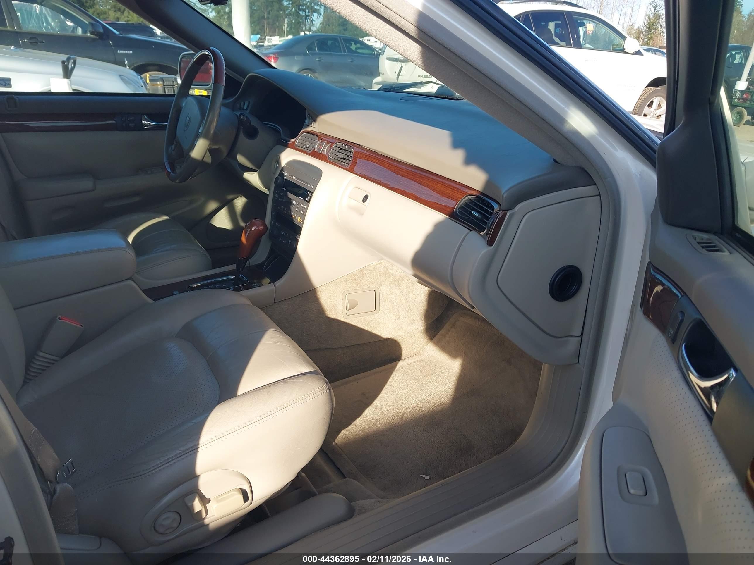 CADILLAC SEVILLE image 5