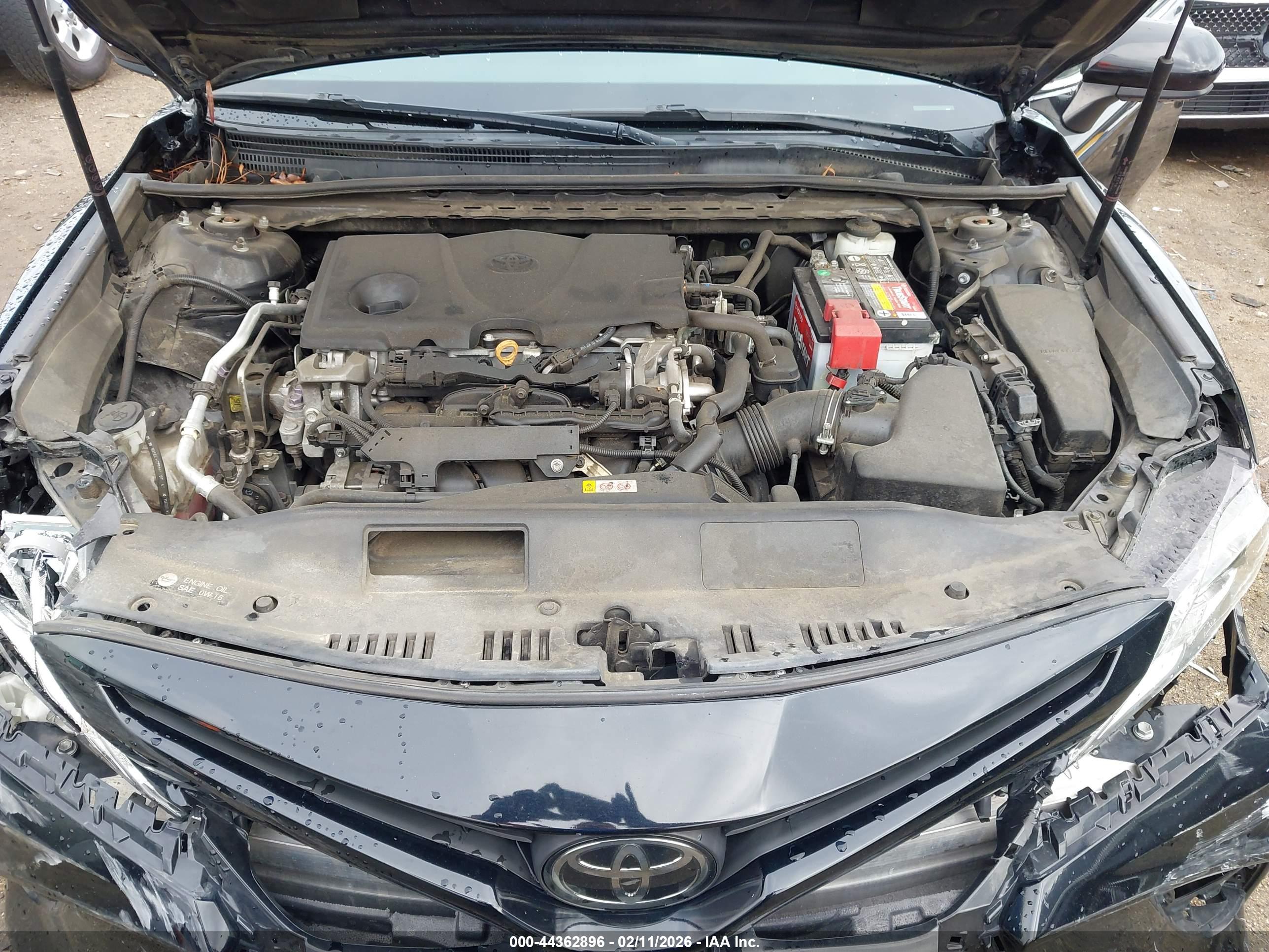 TOYOTA CAMRY image 10