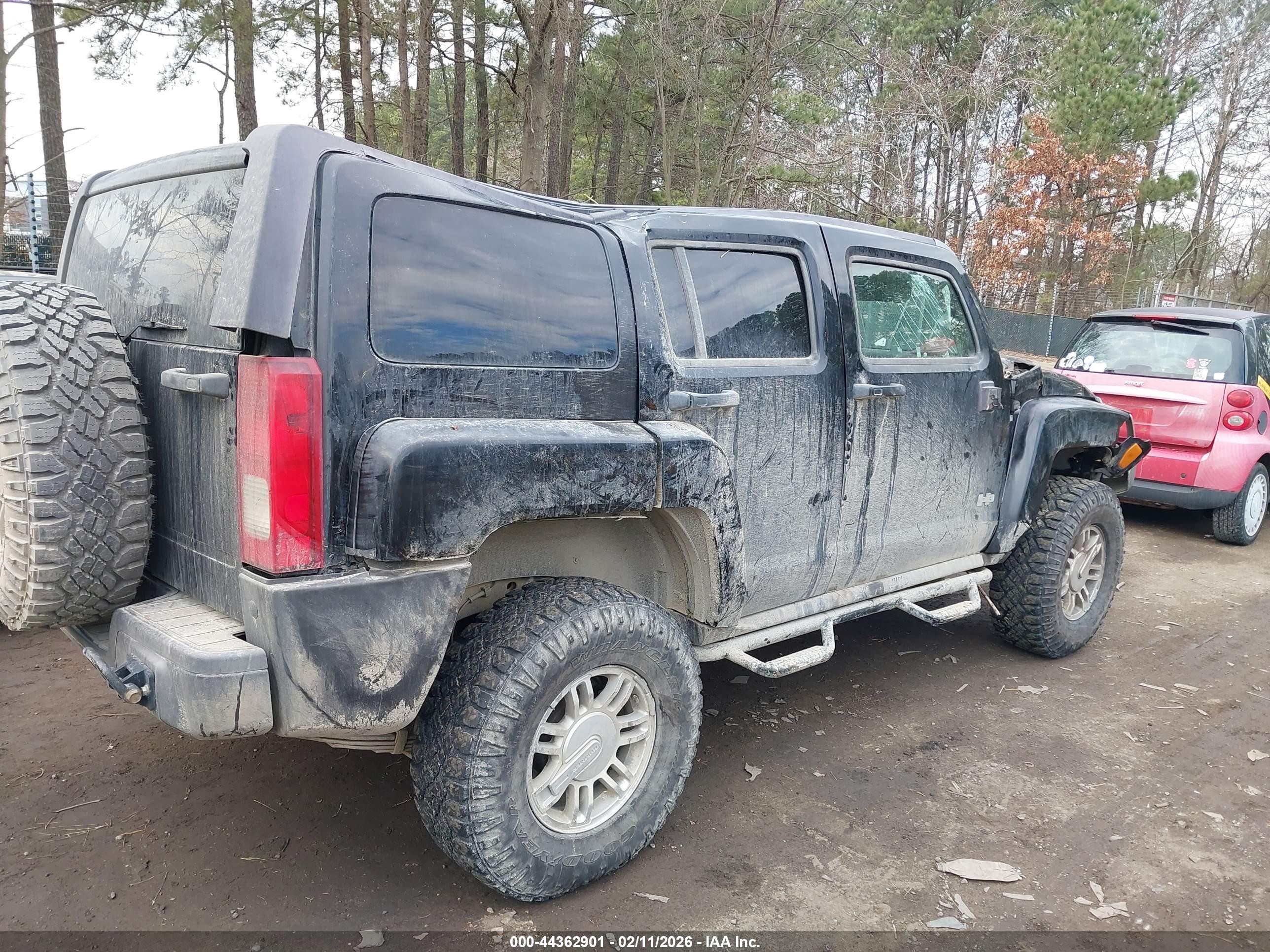 HUMMER H3 image 4