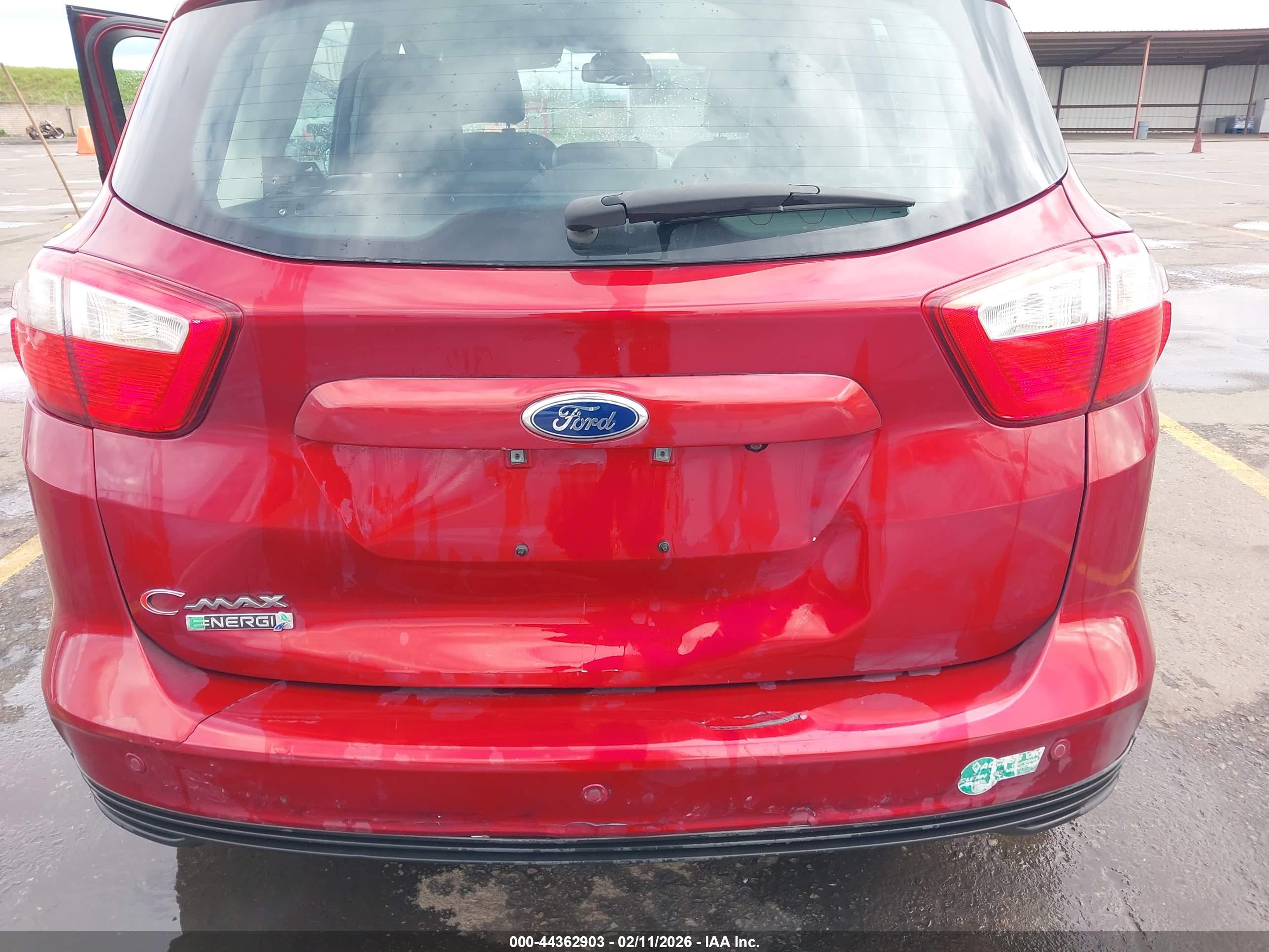 FORD C-MAX image 6