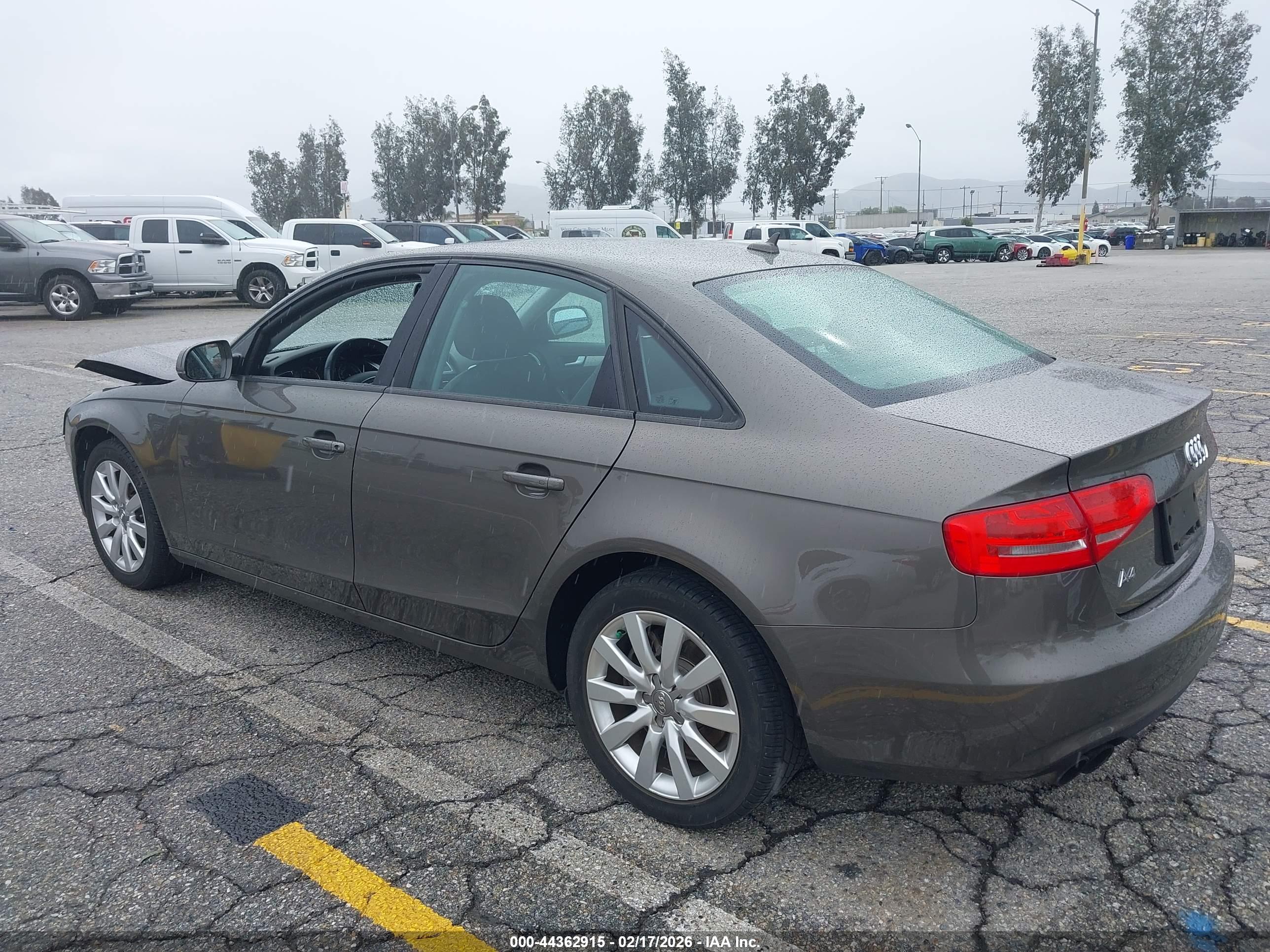 AUDI A4 image 3
