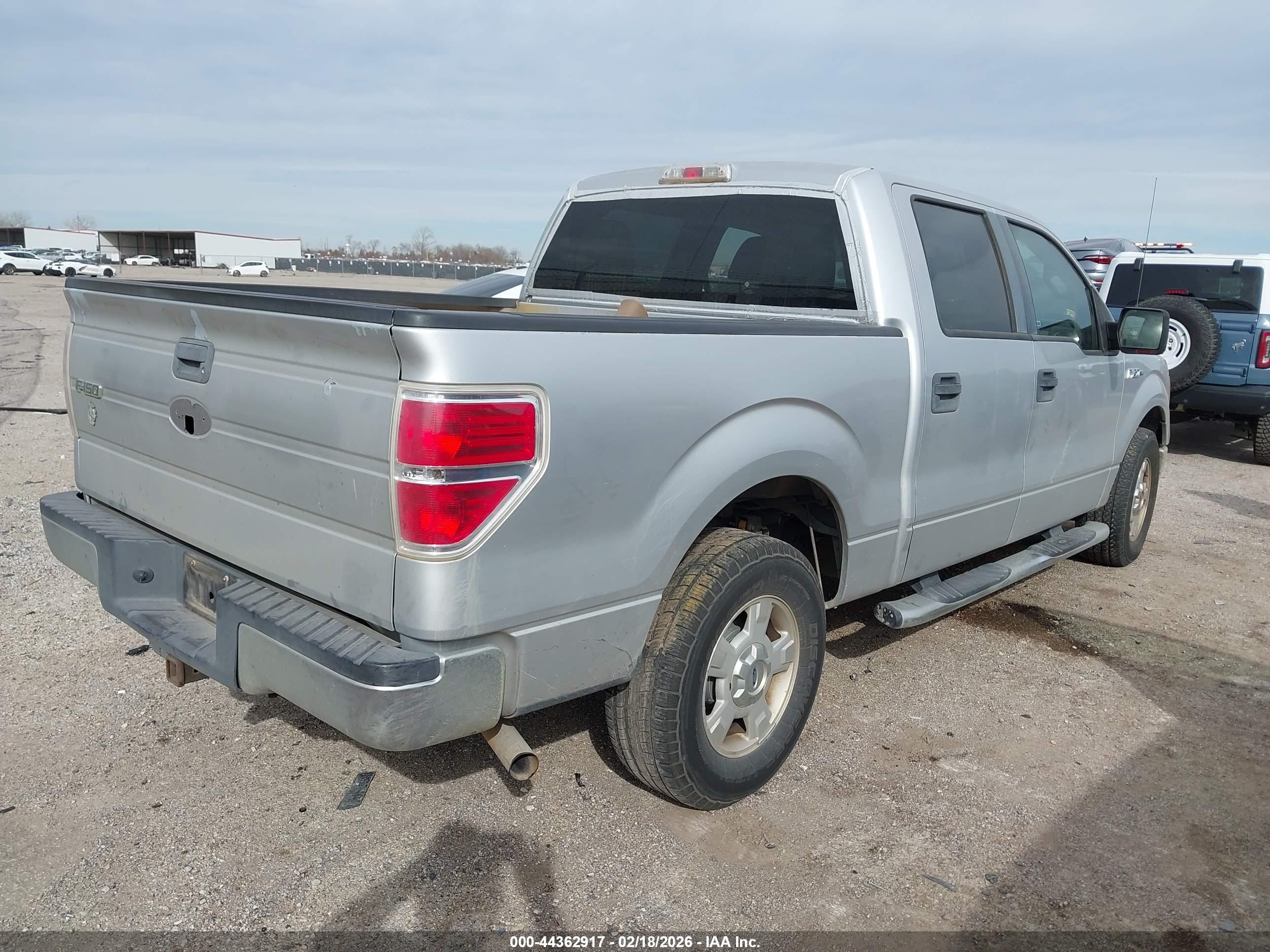FORD F-150 image 4