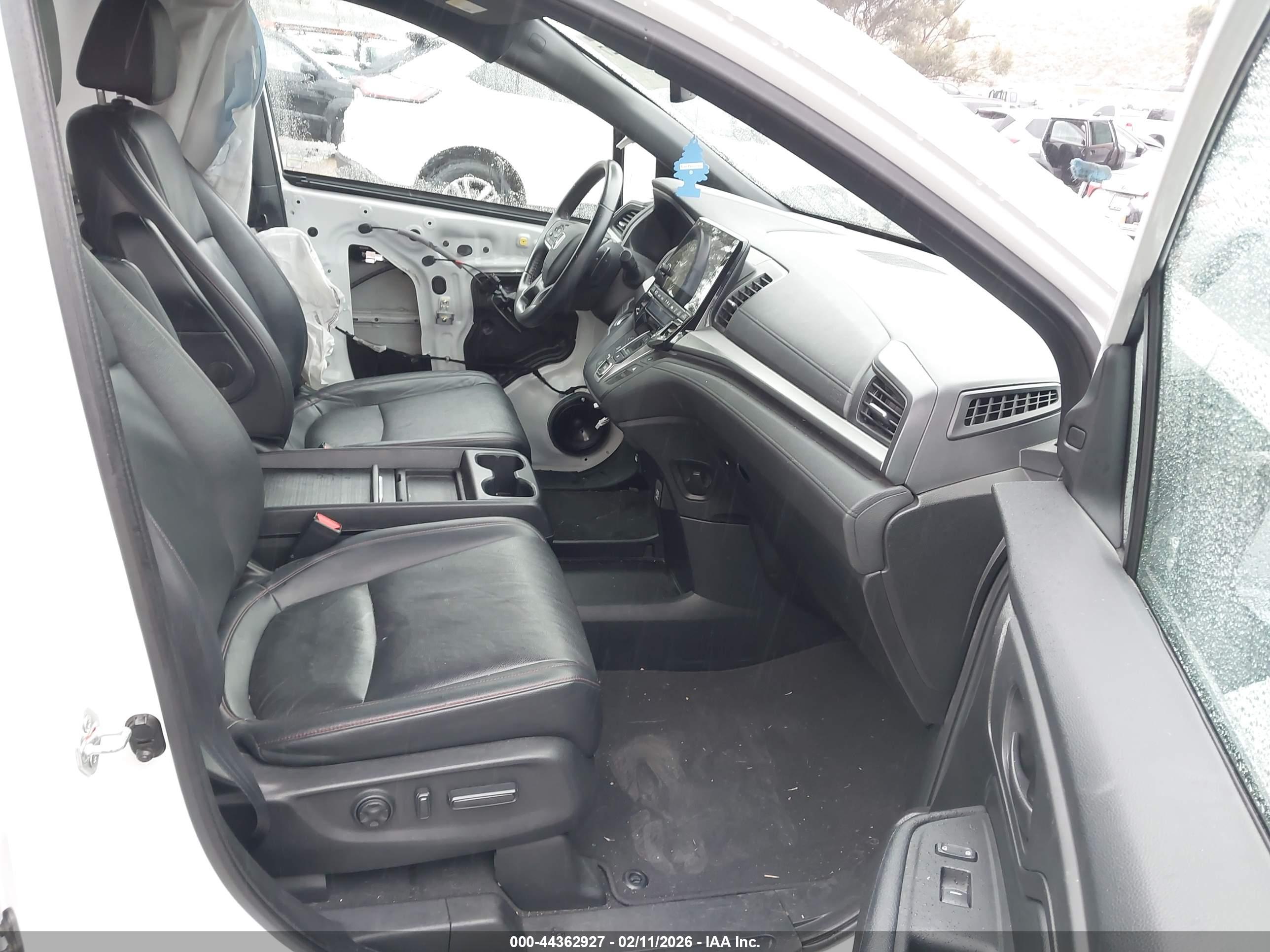 HONDA ODYSSEY image 5
