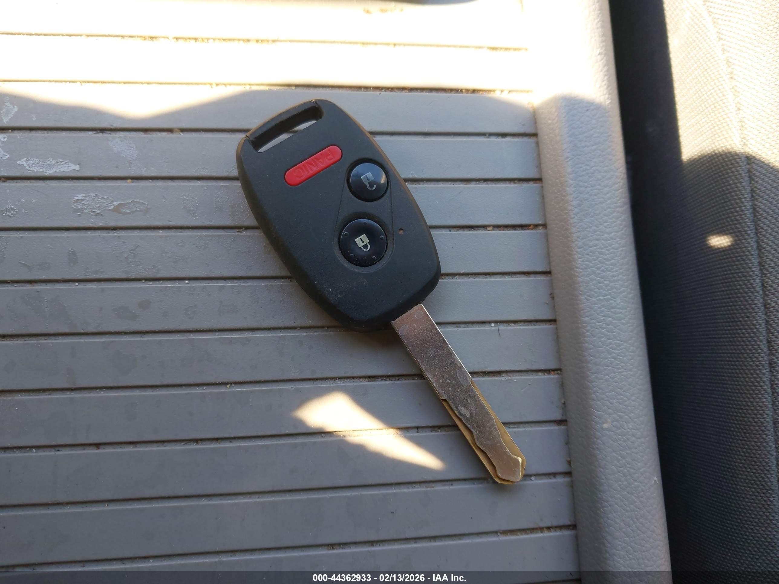 HONDA CR-V image 11