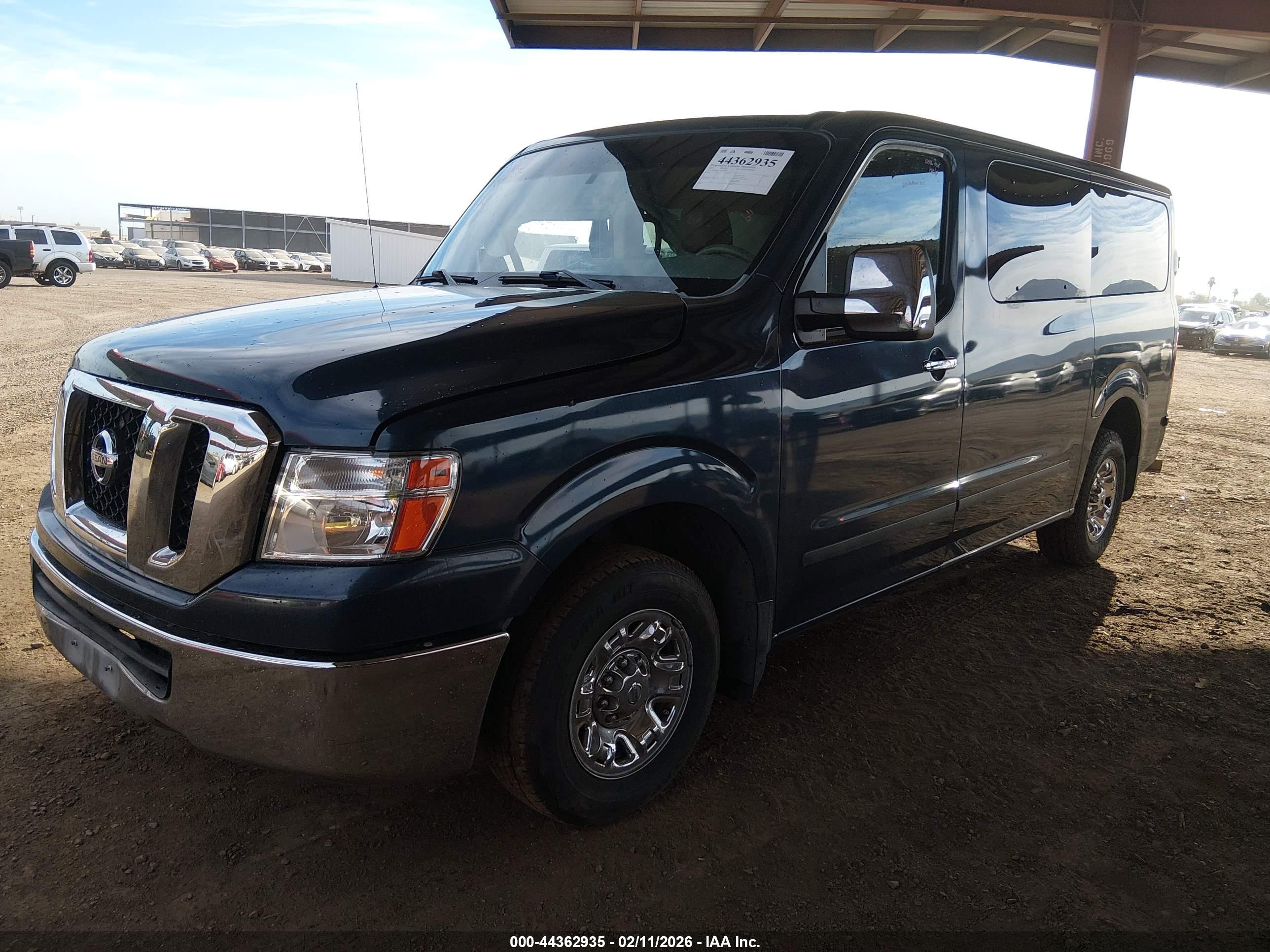 NISSAN NV image 2