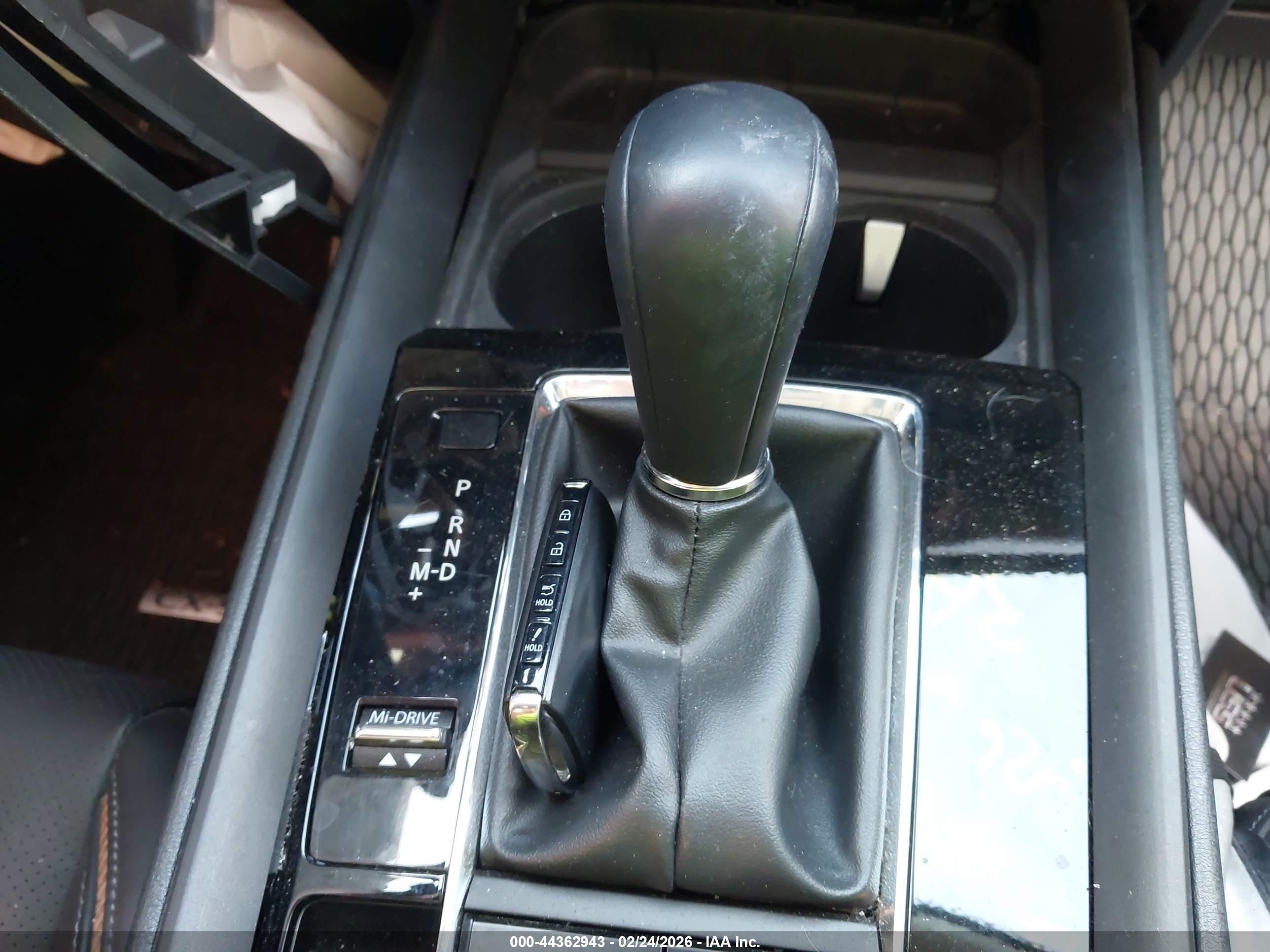 MAZDA CX-50 image 11