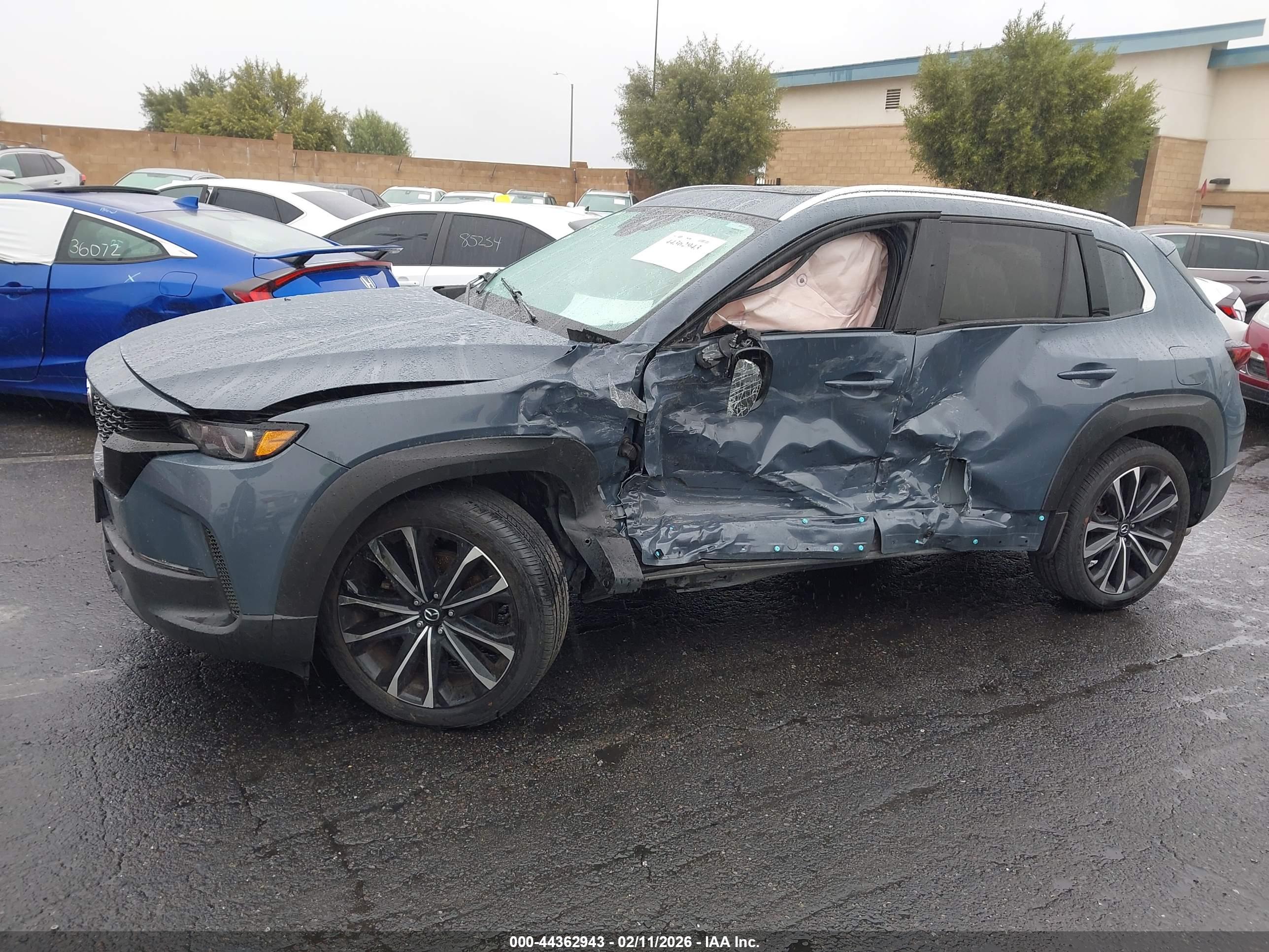 MAZDA CX-50 image 6