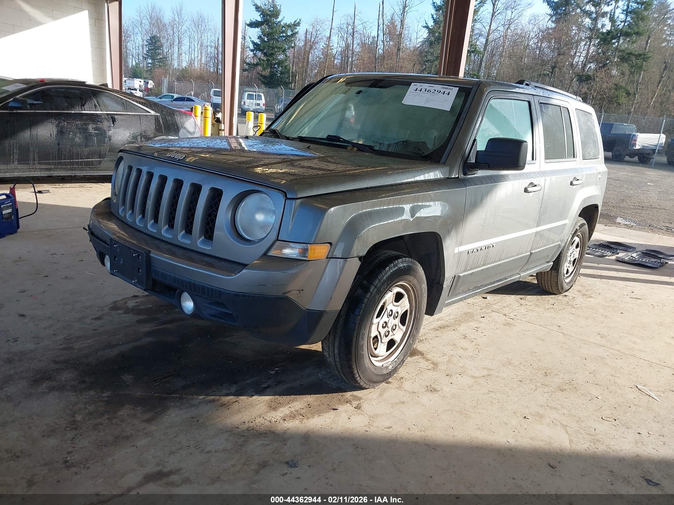 JEEP PATRIOT image 2