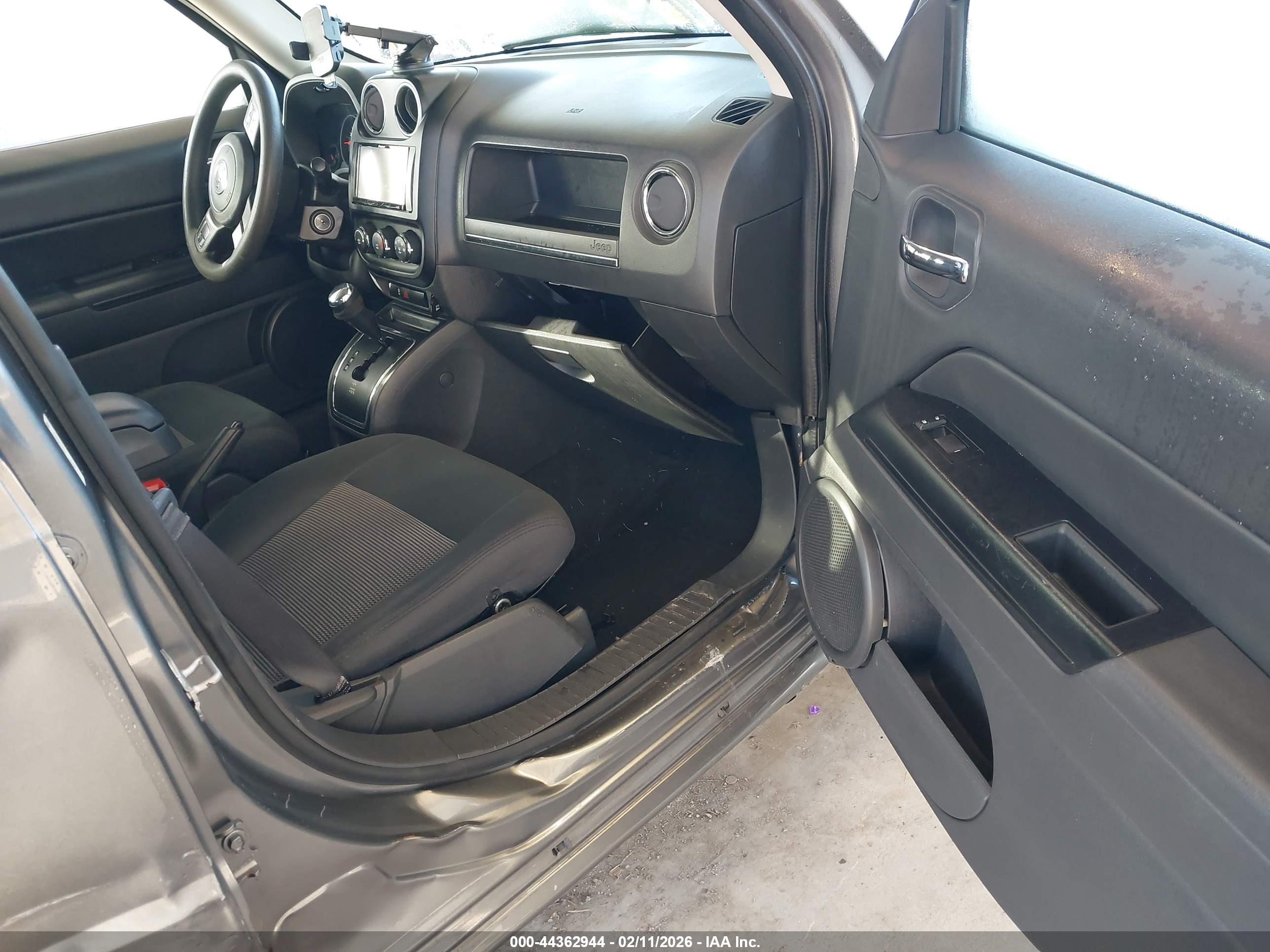 JEEP PATRIOT image 5