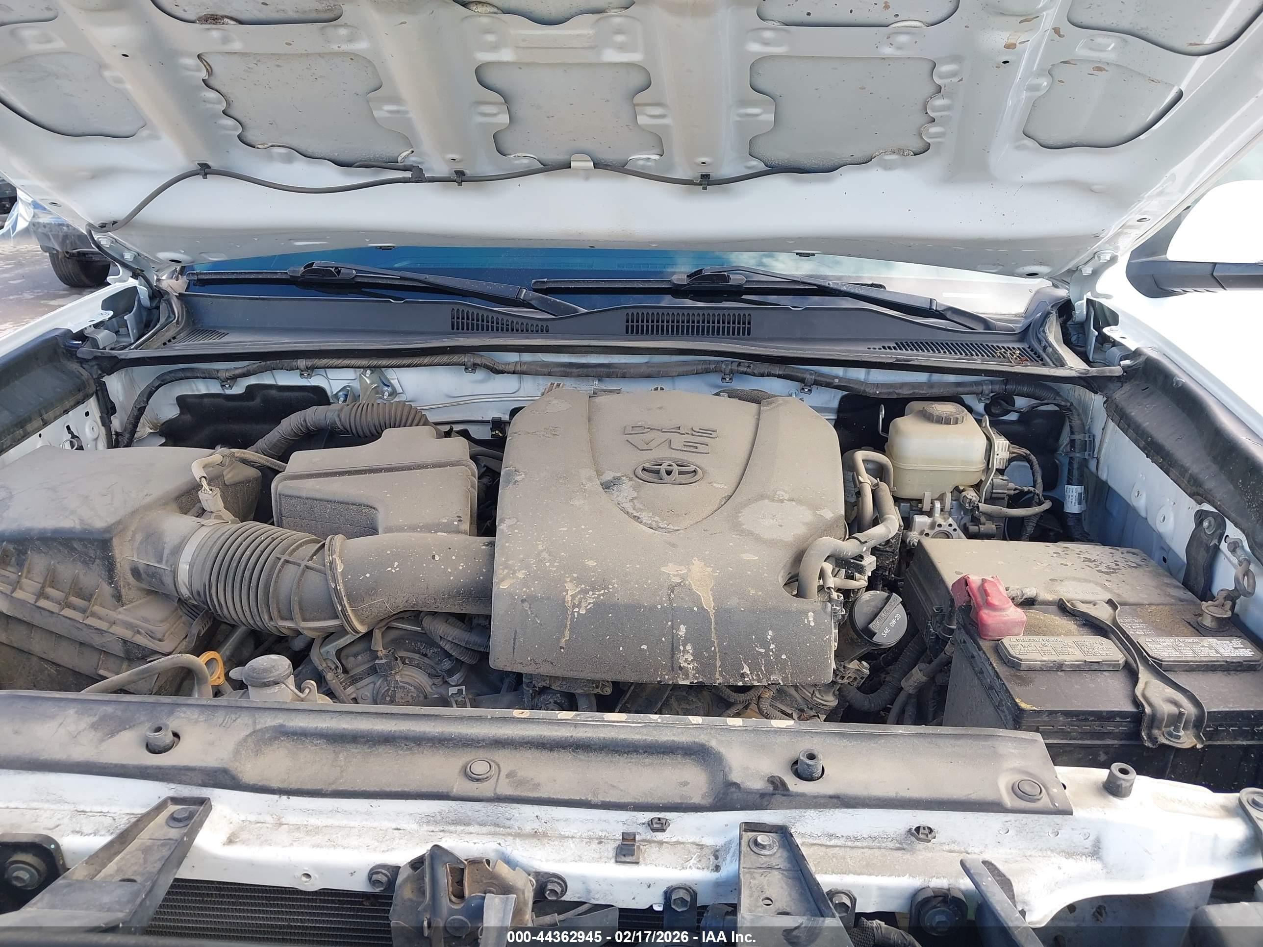 TOYOTA TACOMA image 10