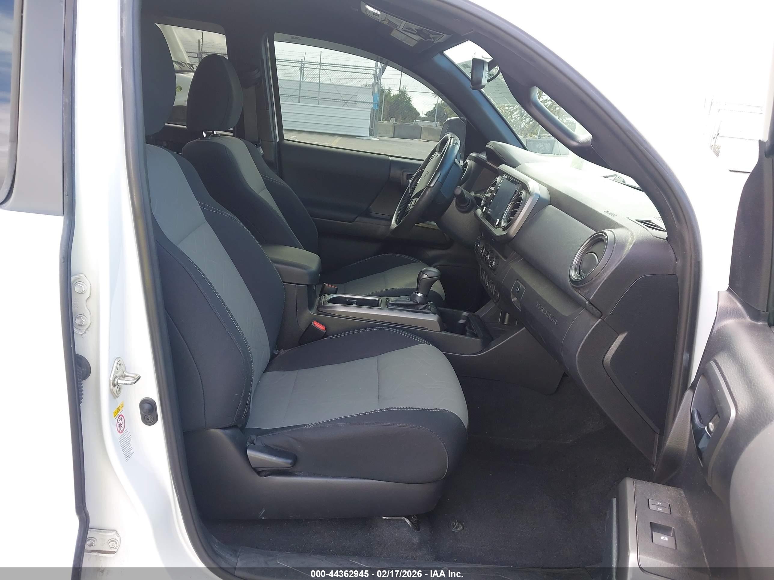 TOYOTA TACOMA image 5