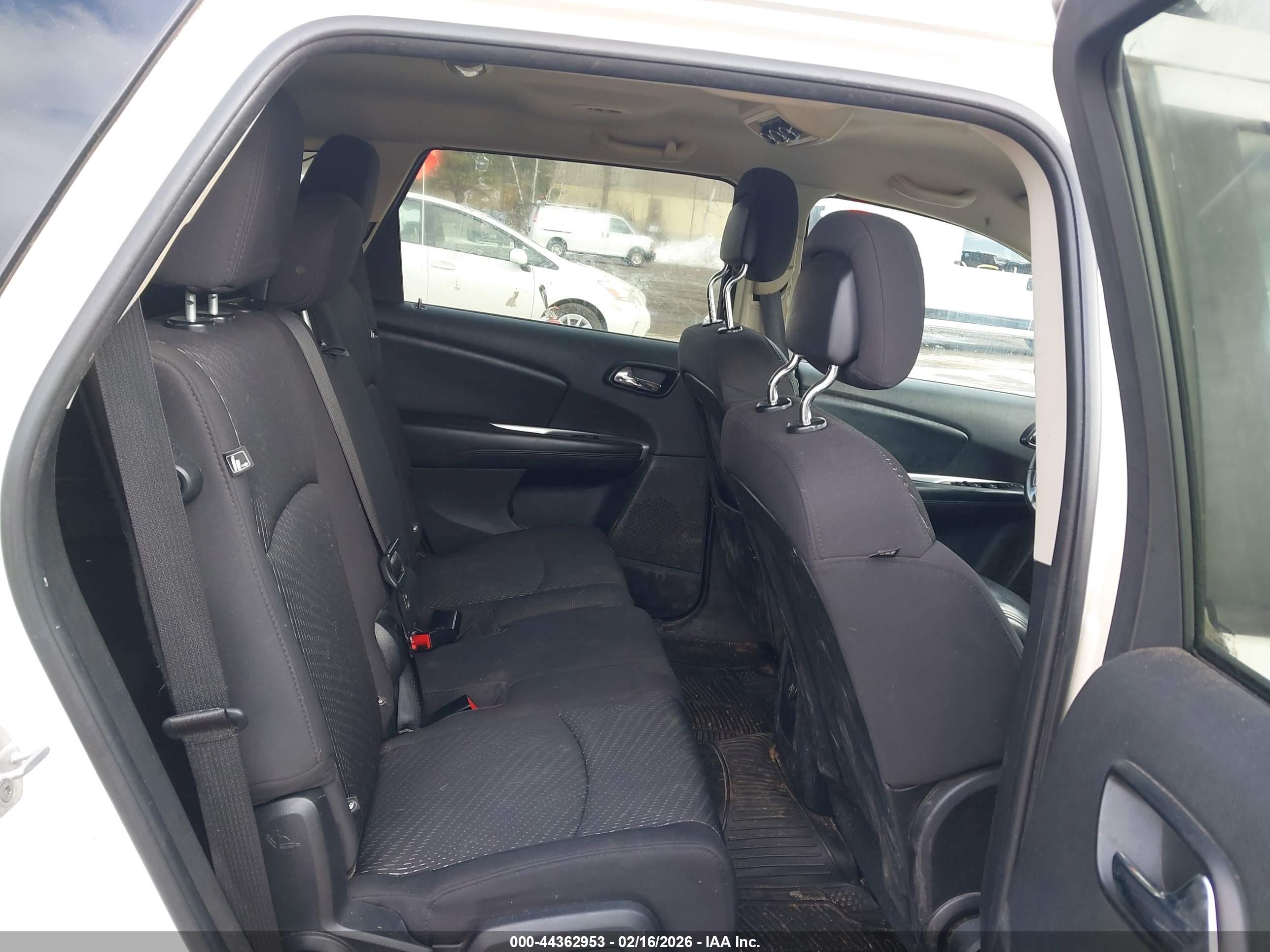 DODGE JOURNEY image 8