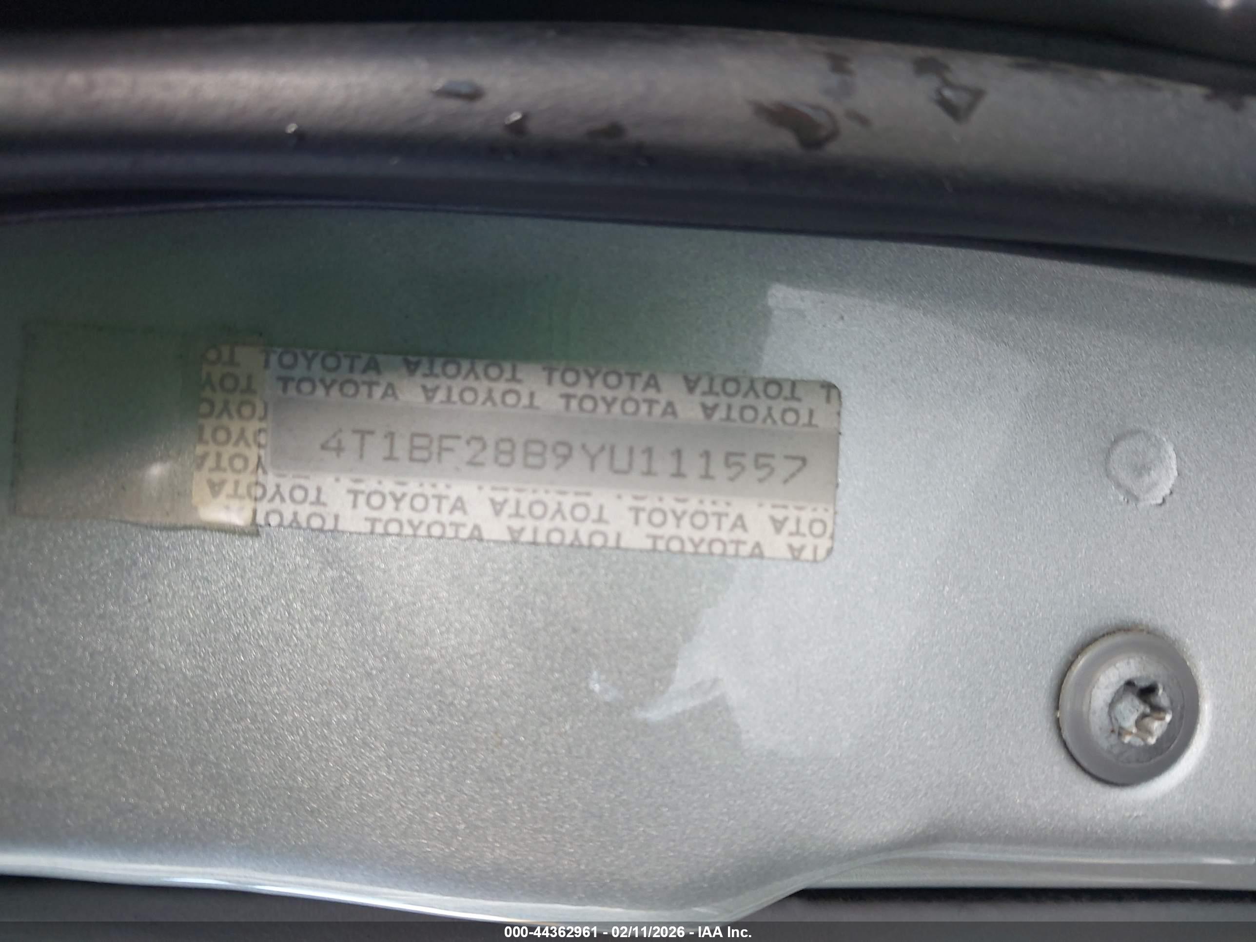 TOYOTA AVALON image 9