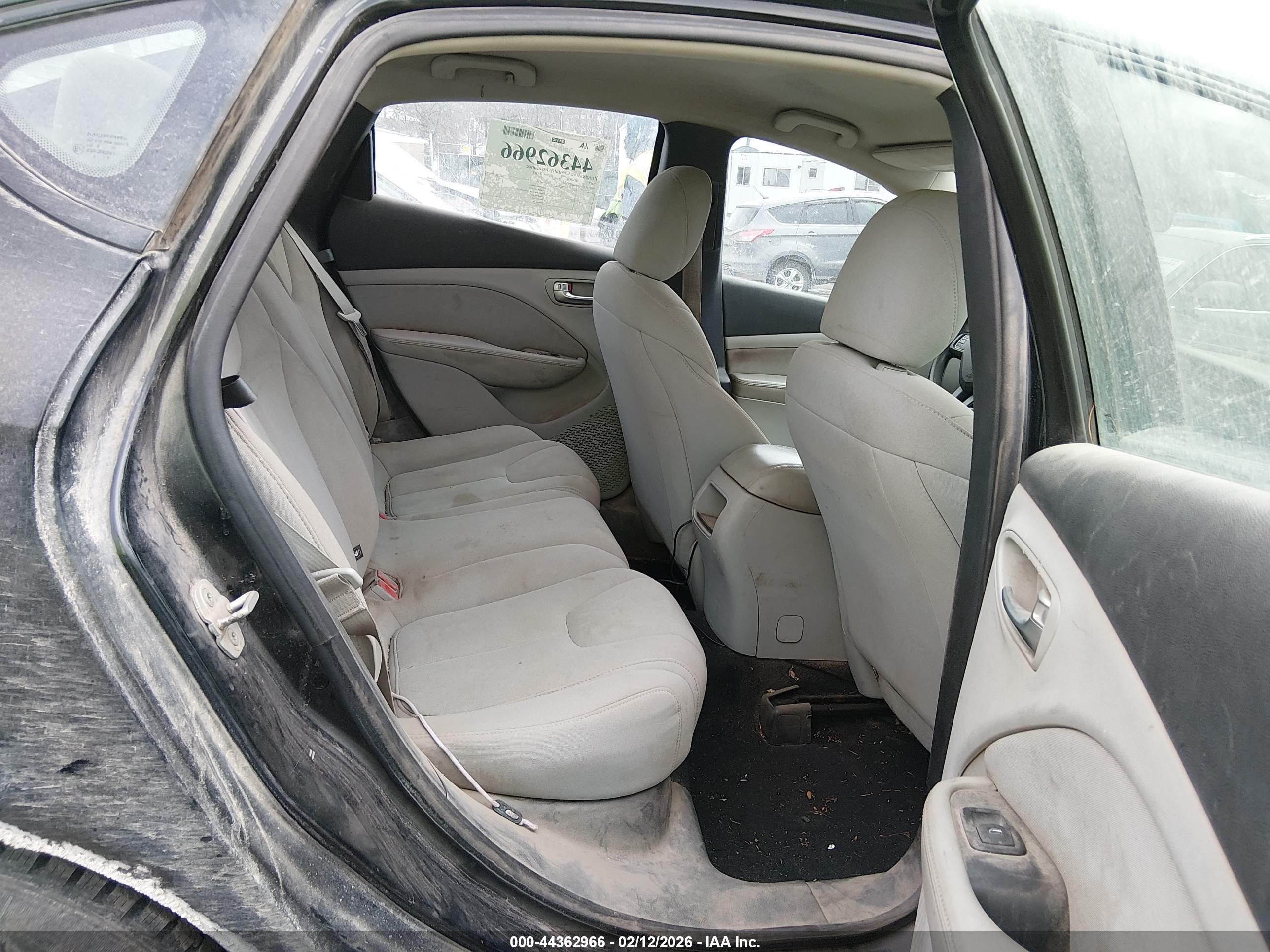 DODGE DART image 8