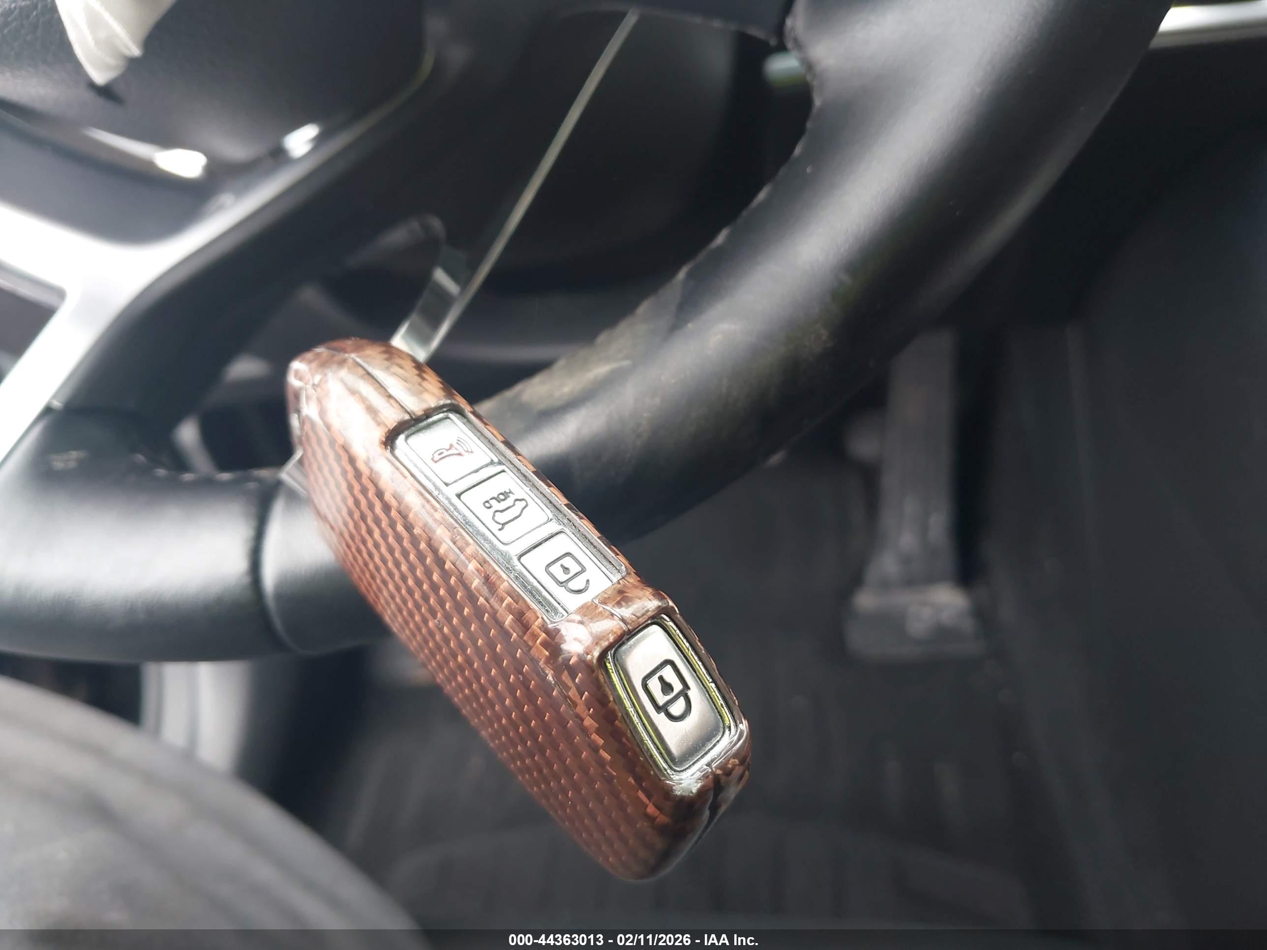 KIA SPORTAGE image 11