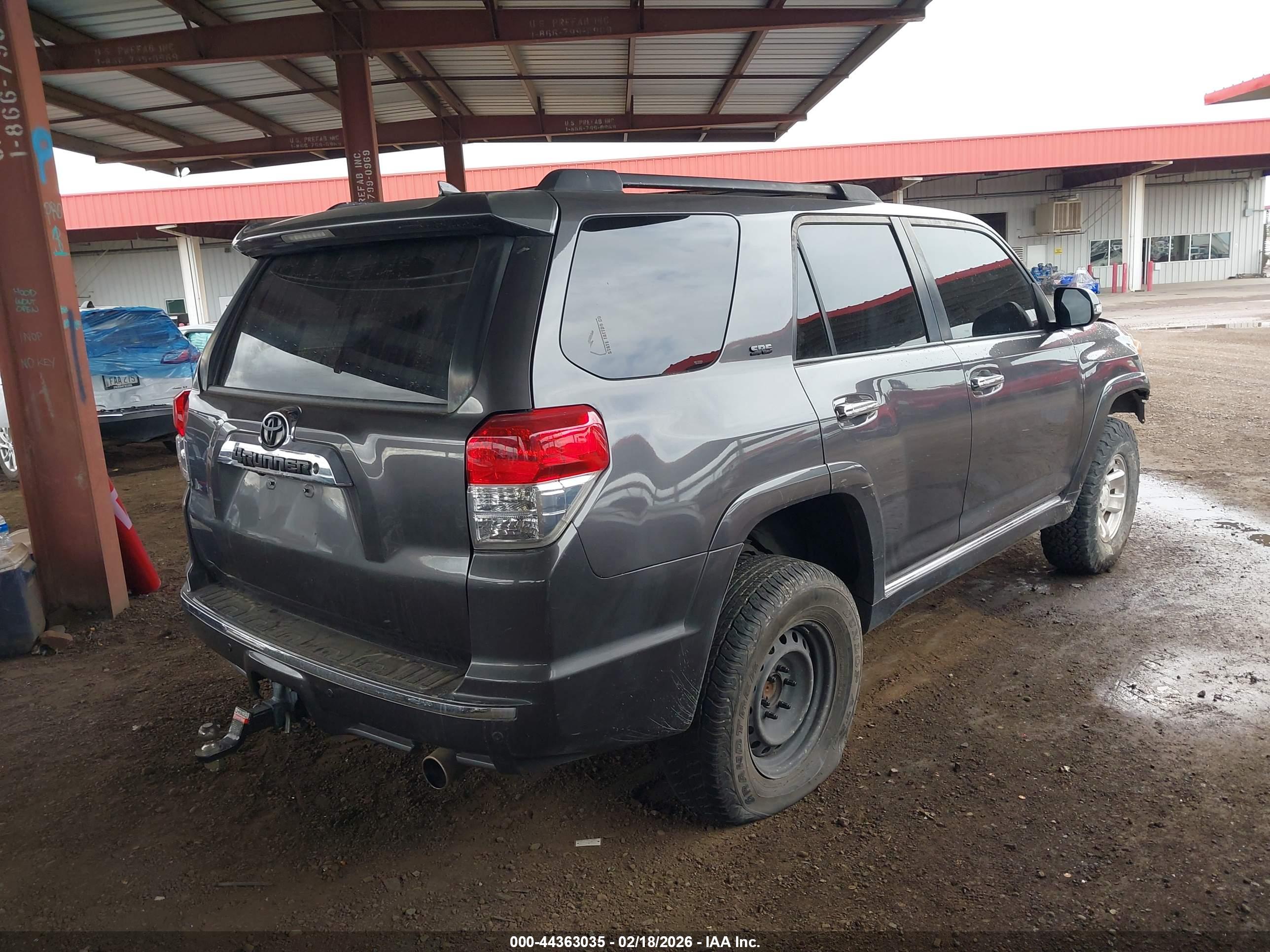 TOYOTA 4RUNNER image 4