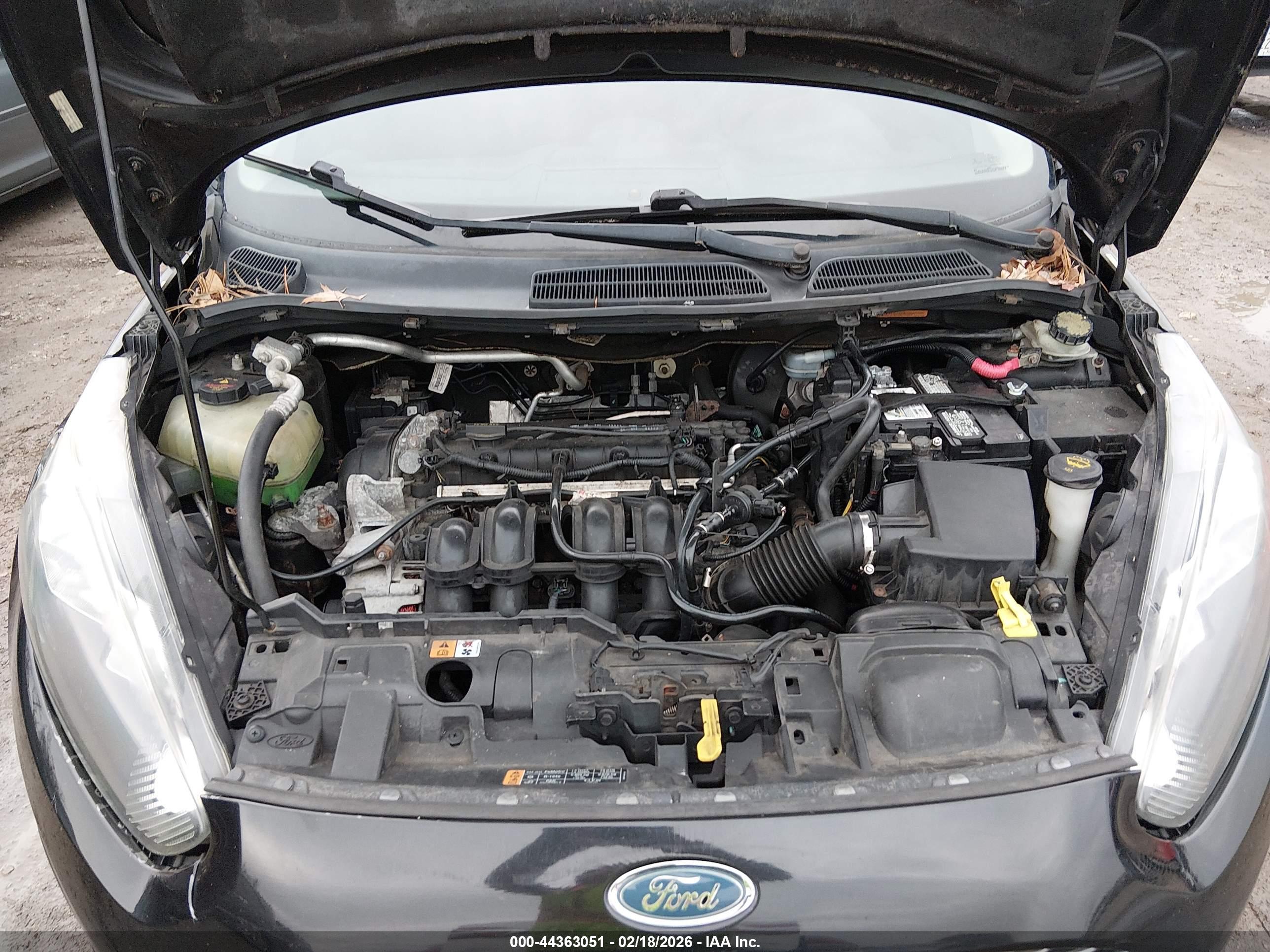 FORD FIESTA image 10